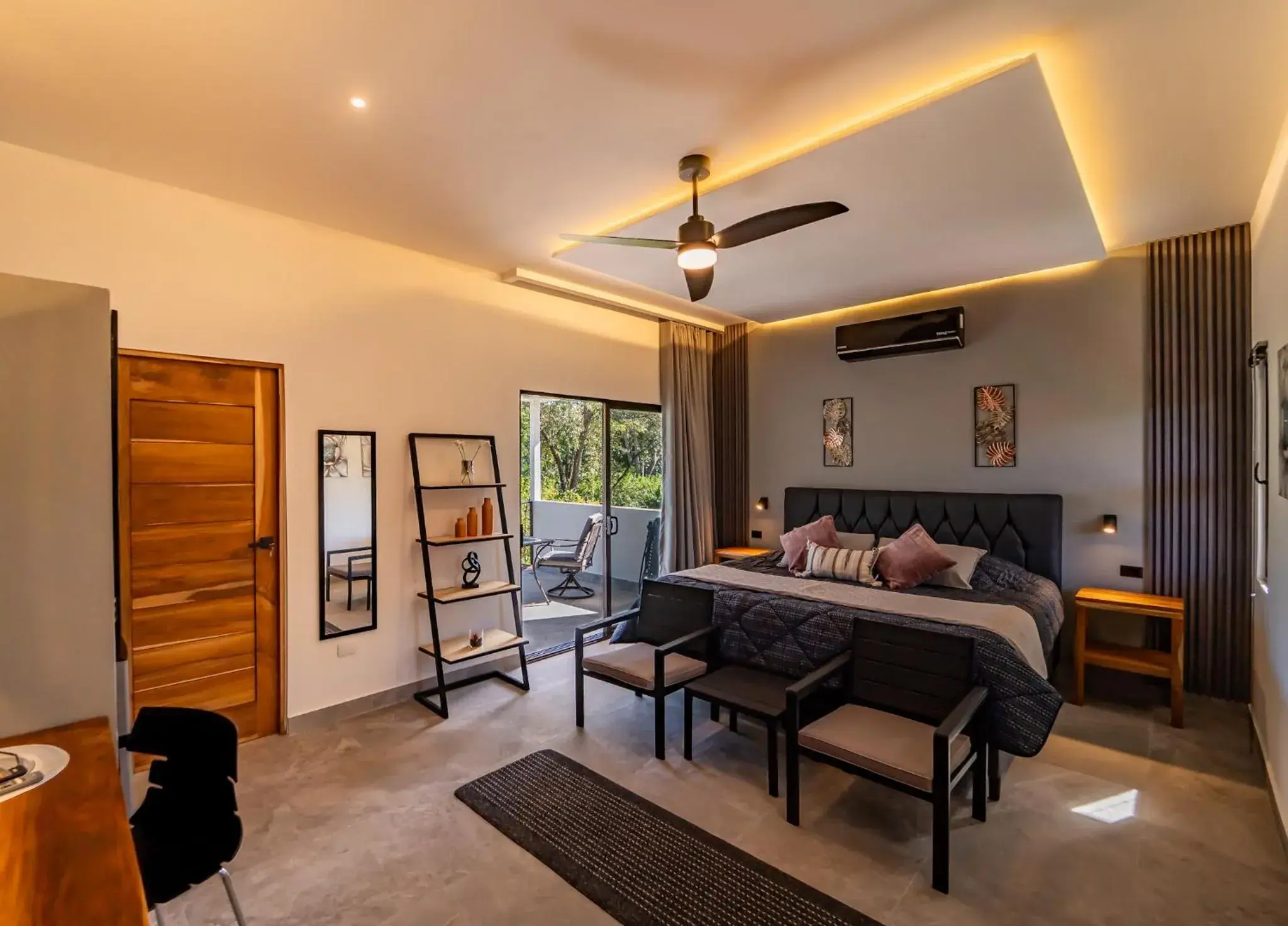 Deluxe King Room in Hotel Casa Buenavista - Adults only Deluxe King Room in Hotel Casa Buenavista - Adults only