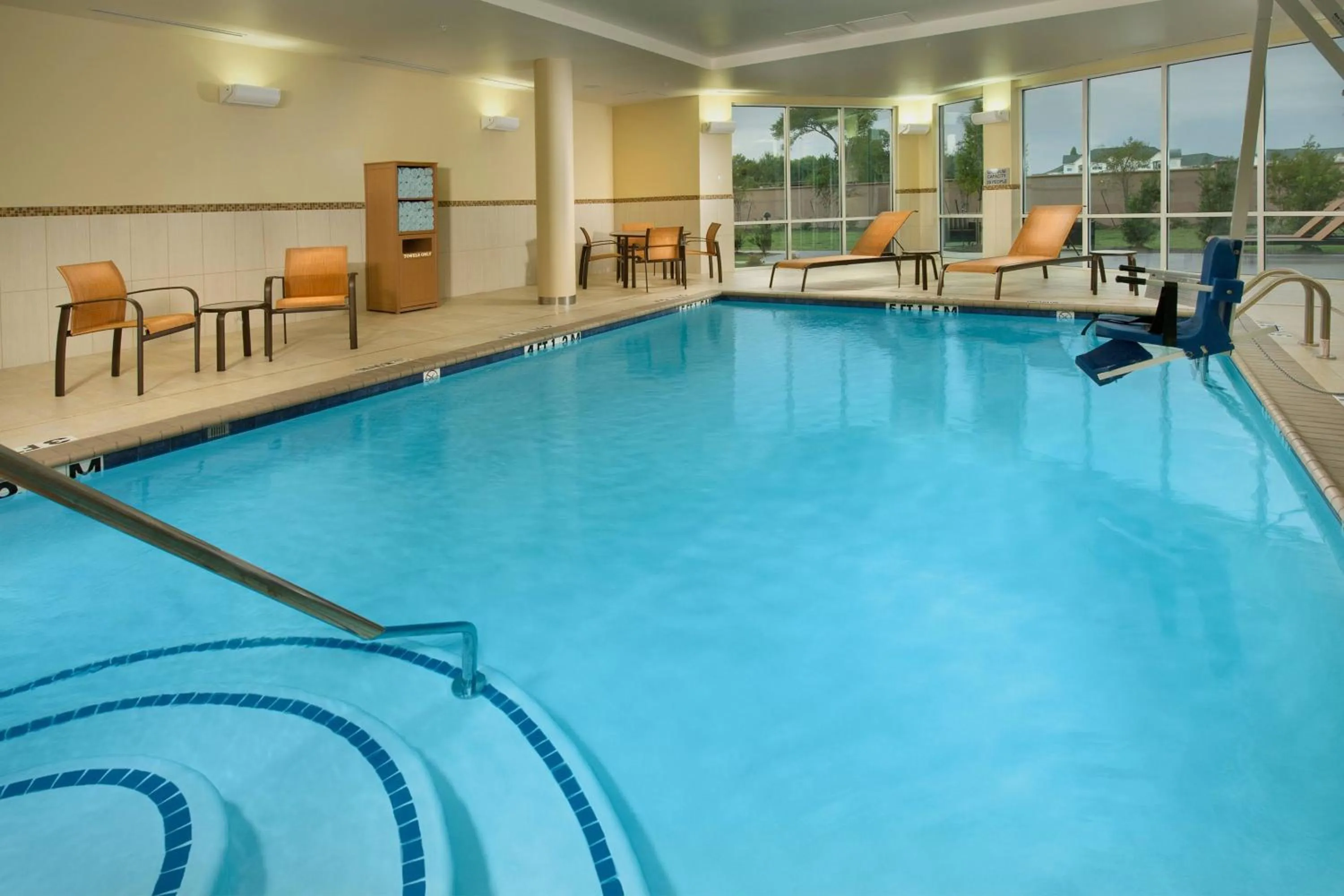 Swimming pool in Courtyard Houston NW/290 Corridor