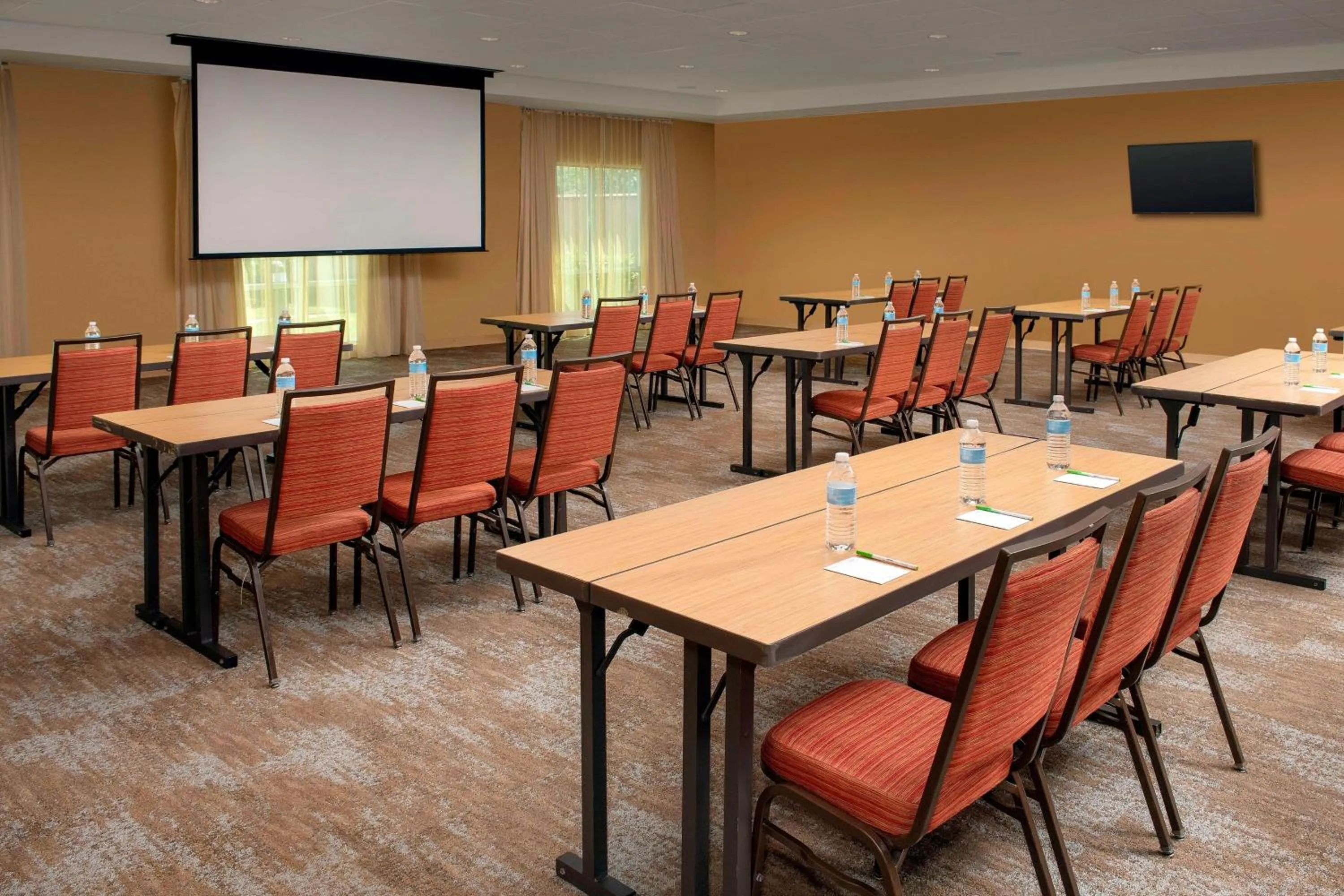 Meeting/conference room in Courtyard Houston NW/290 Corridor