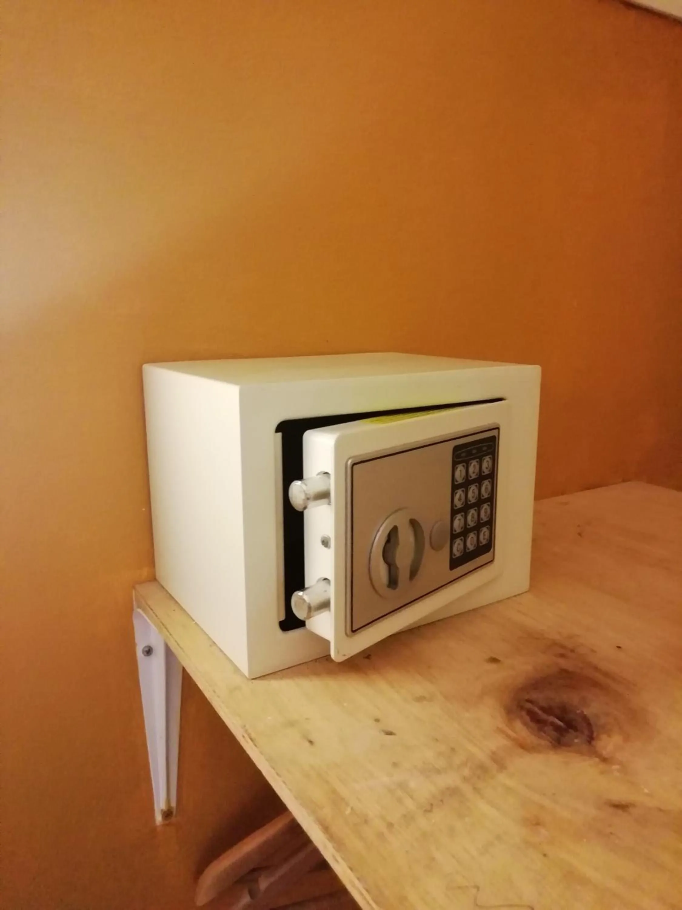 safe in Casa Ebano 967