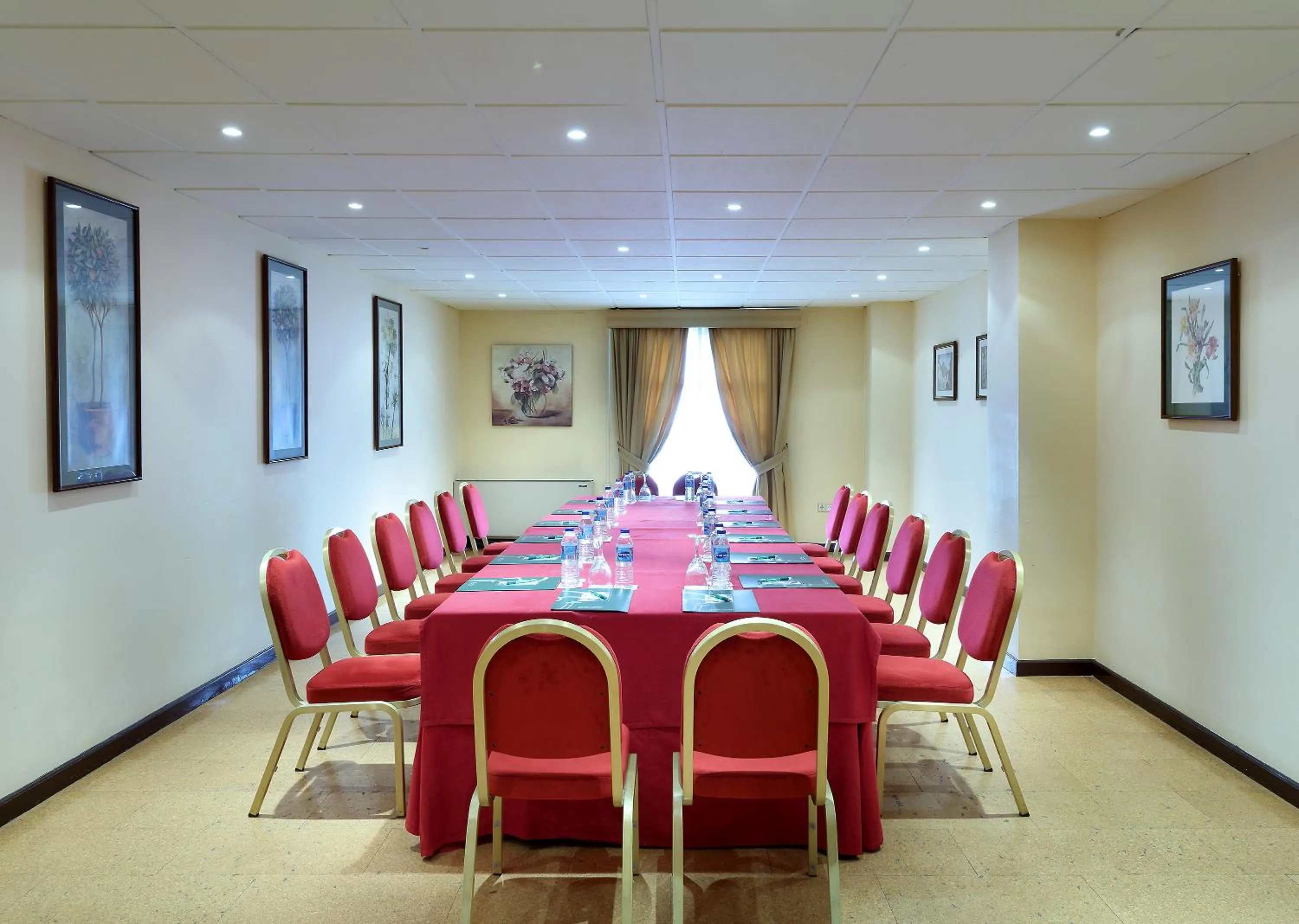 Meeting/conference room in Crisol Monasterio de San Miguel