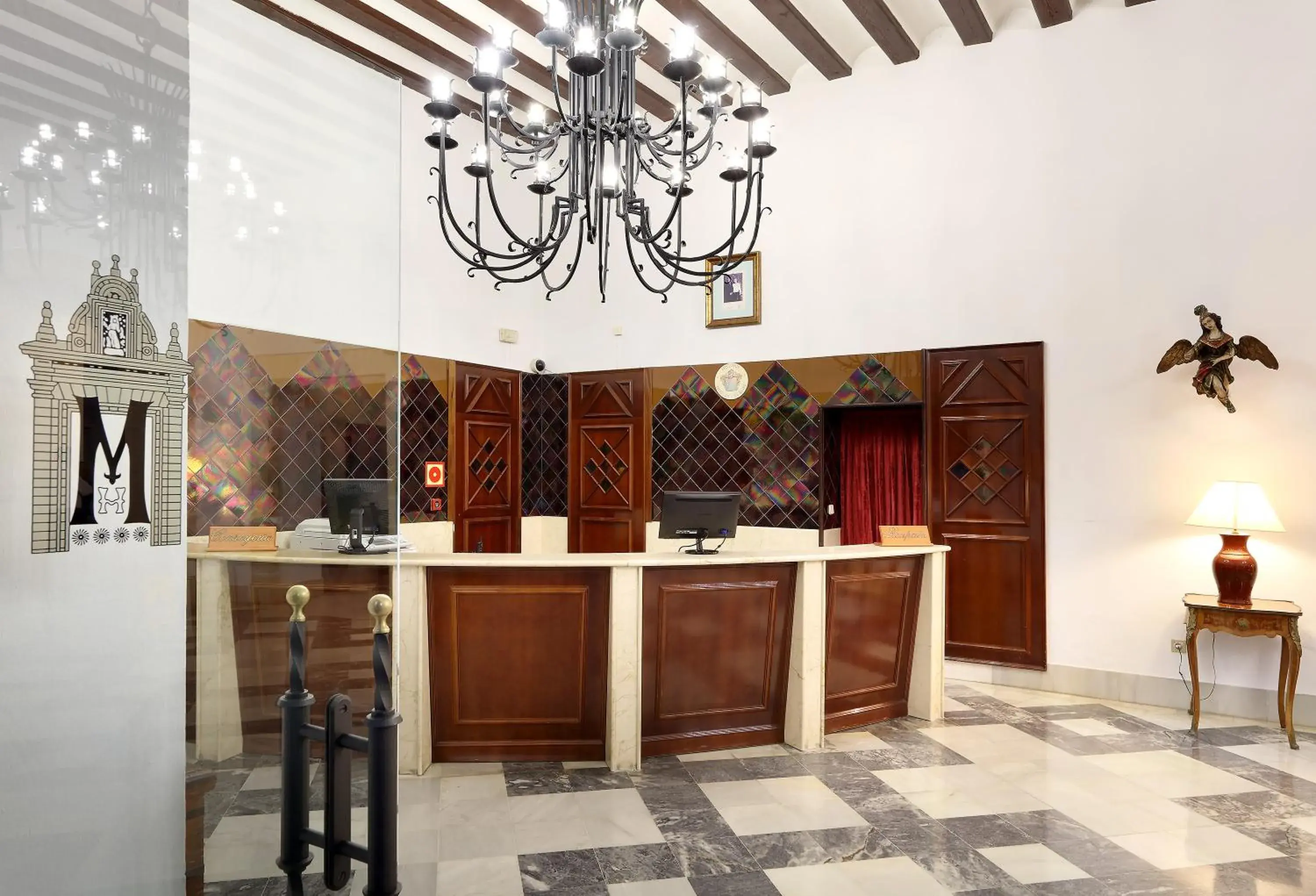 Lobby or reception in Crisol Monasterio de San Miguel Lobby or reception in Crisol Monasterio de San Miguel