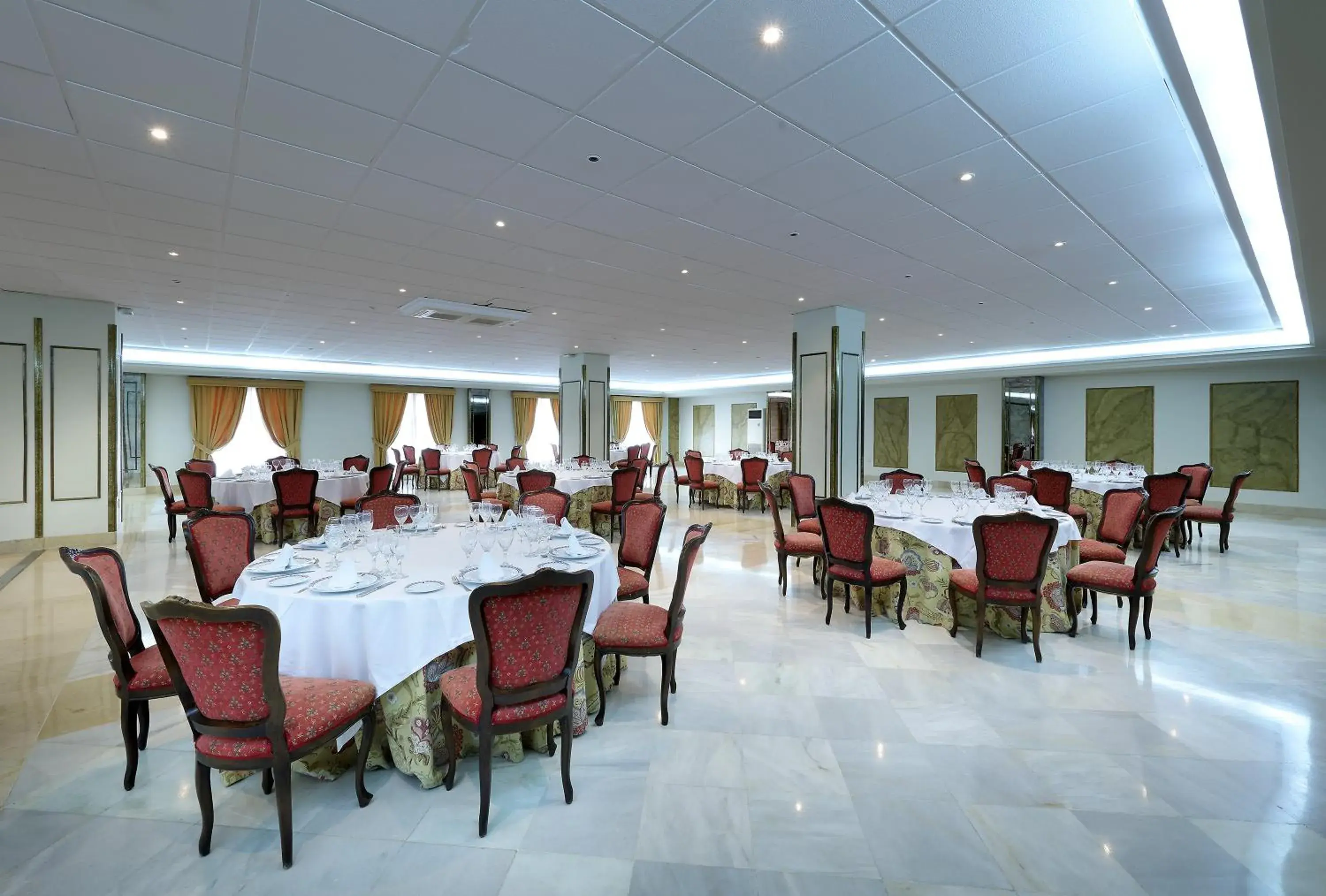 Restaurant/places to eat in Crisol Monasterio de San Miguel Restaurant/places to eat in Crisol Monasterio de San Miguel