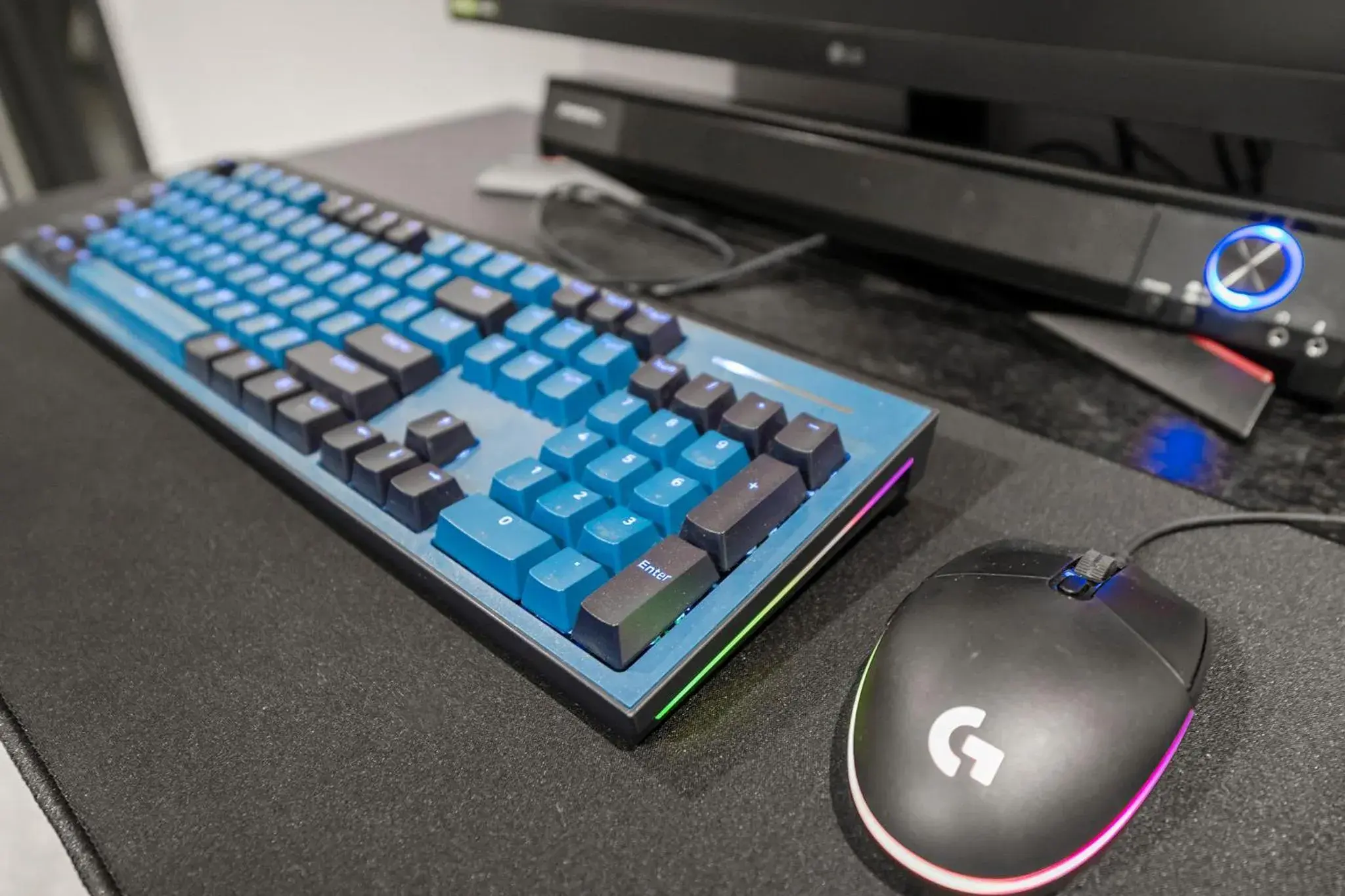 Gorilla Hotel Gorilla Hotel