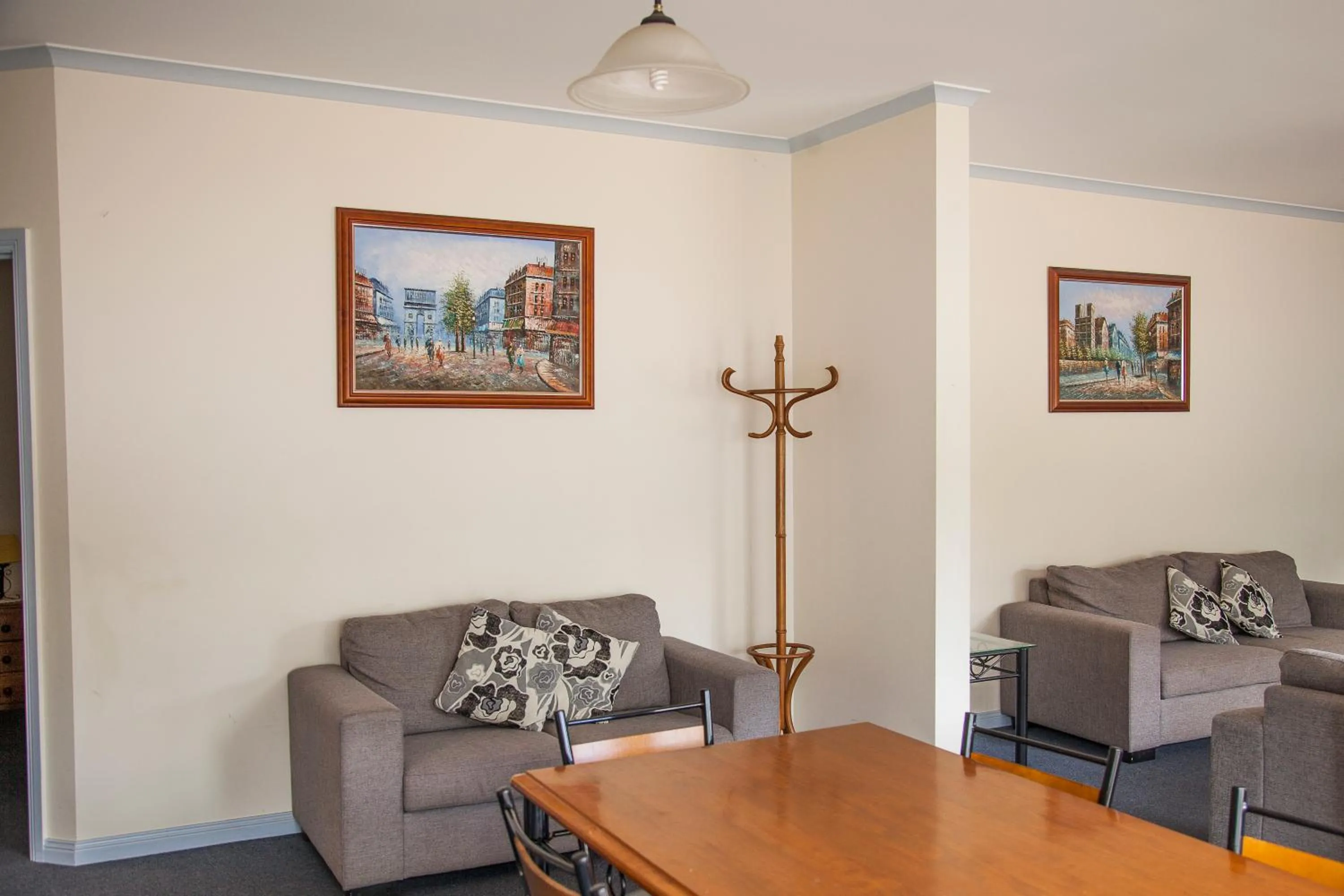 Cherry Lane Apartments