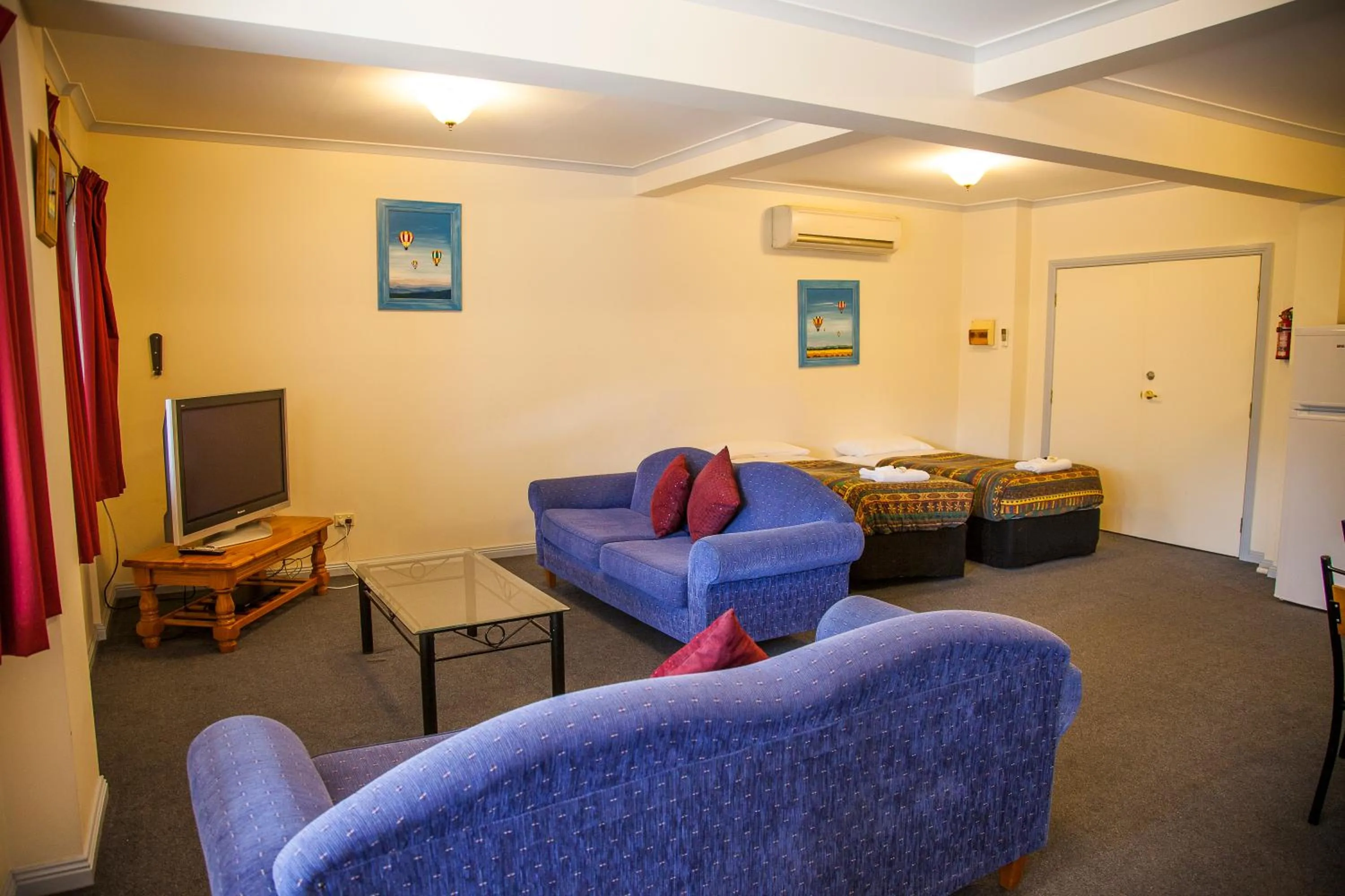 Cherry Lane Apartments