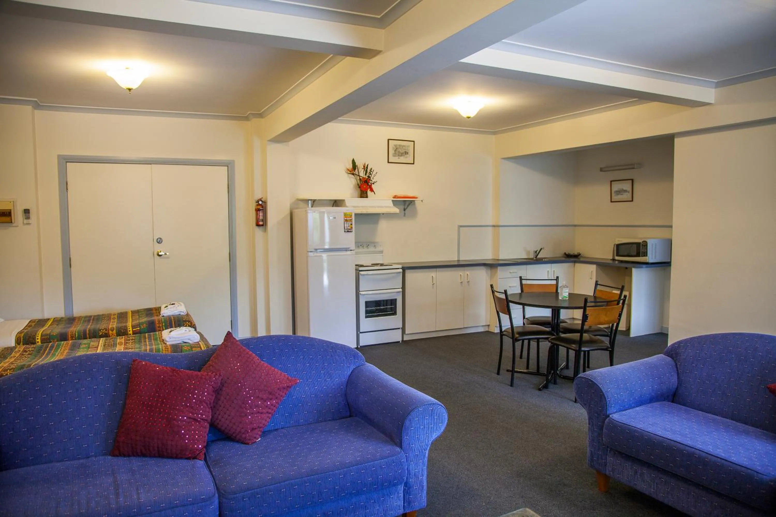 Cherry Lane Apartments