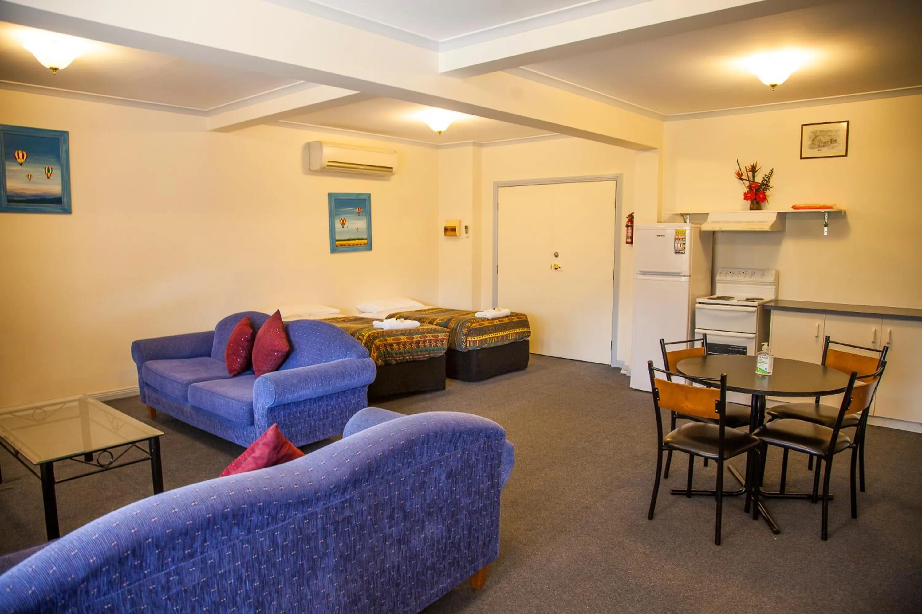 Cherry Lane Apartments