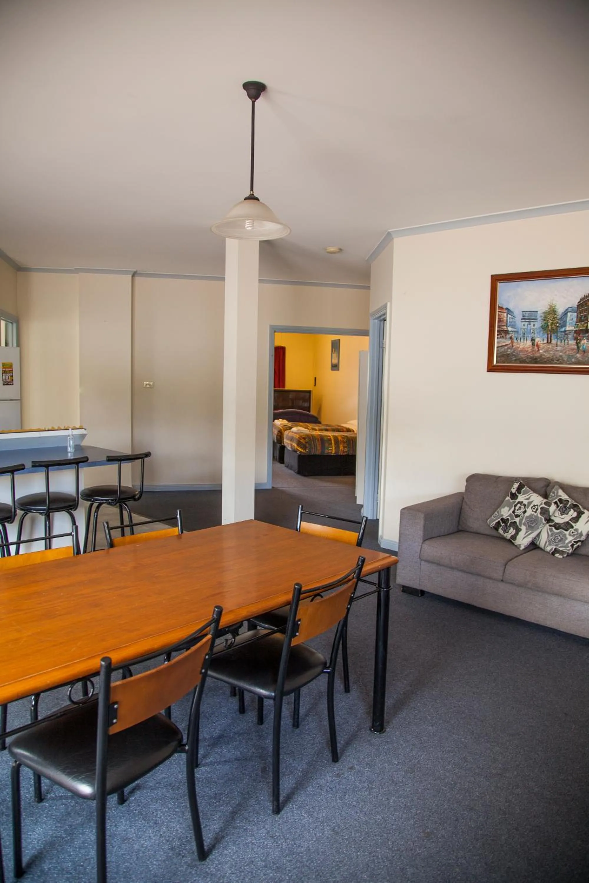 Cherry Lane Apartments