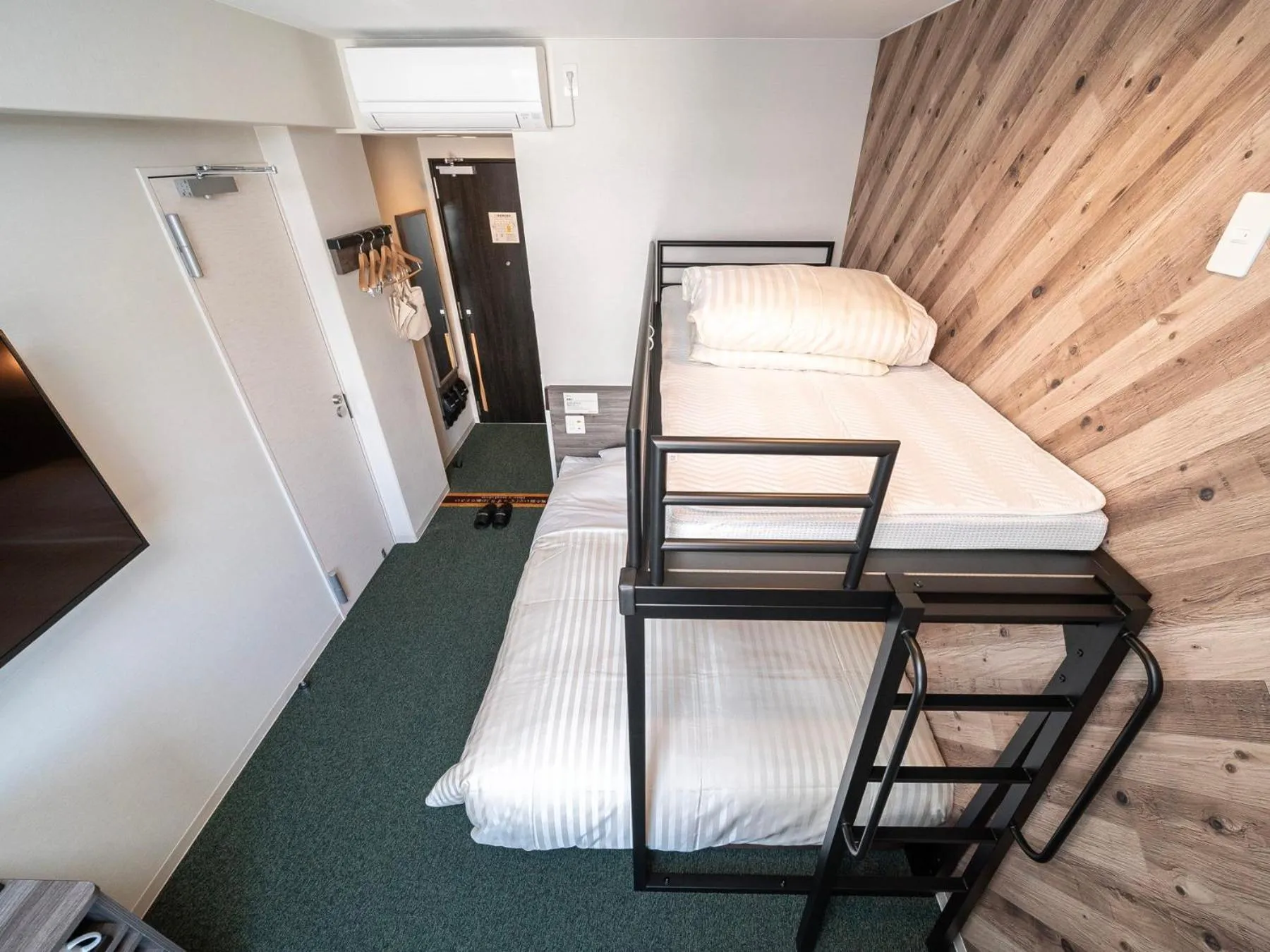 Bed in Super Hotel Kumamoto Ekimae Natural Hot Springs
