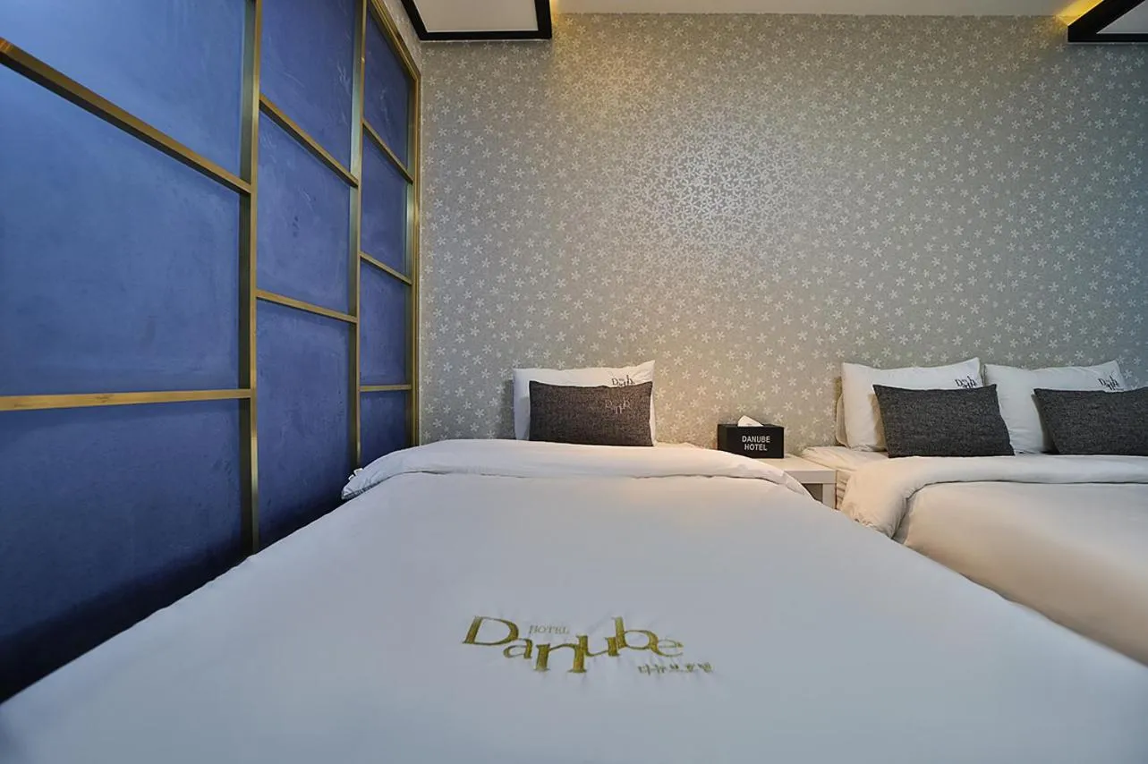 Bed in Hotel Danube Seomyeon