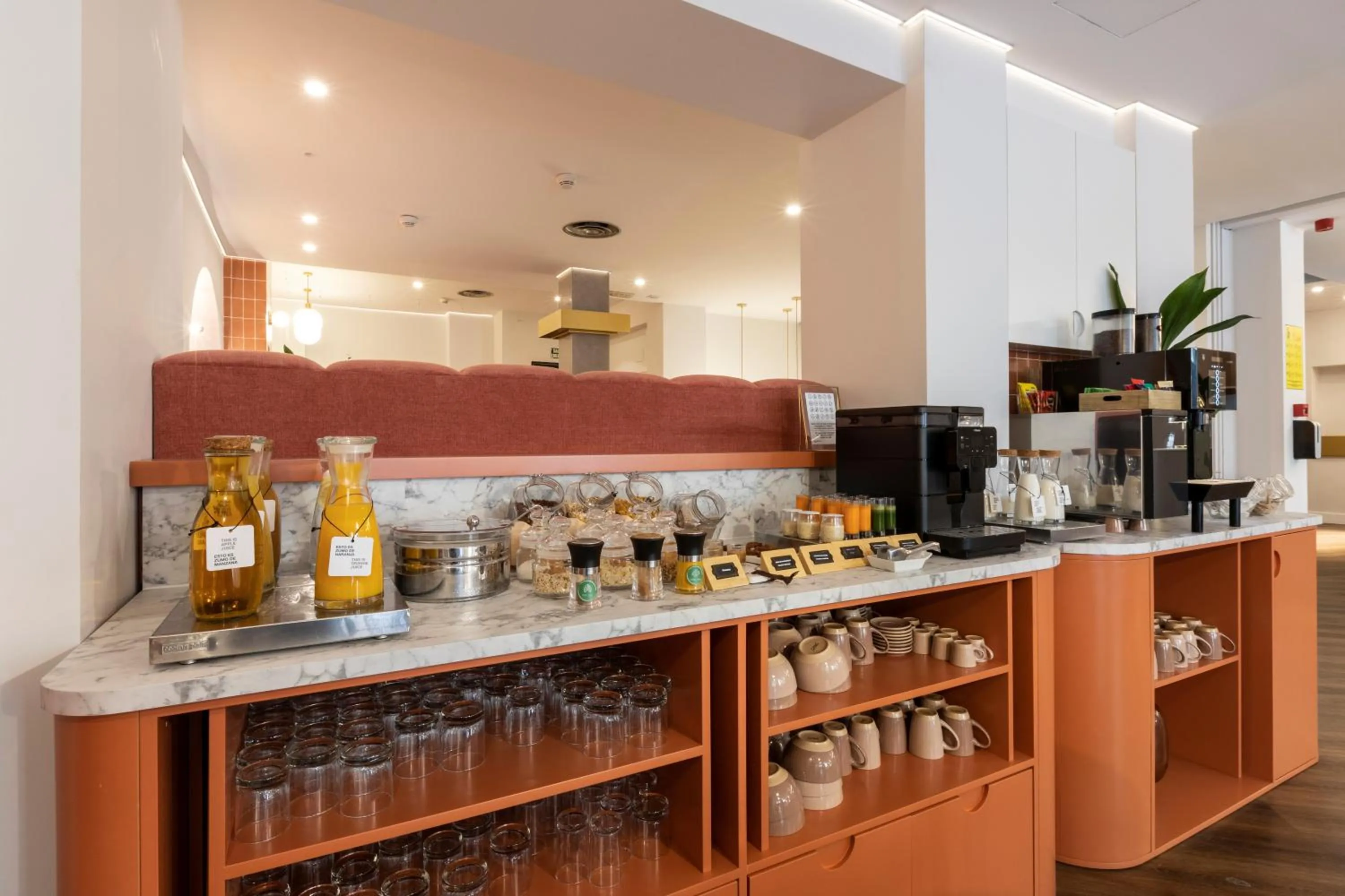 Breakfast in Petit Palace Puerta del Sol