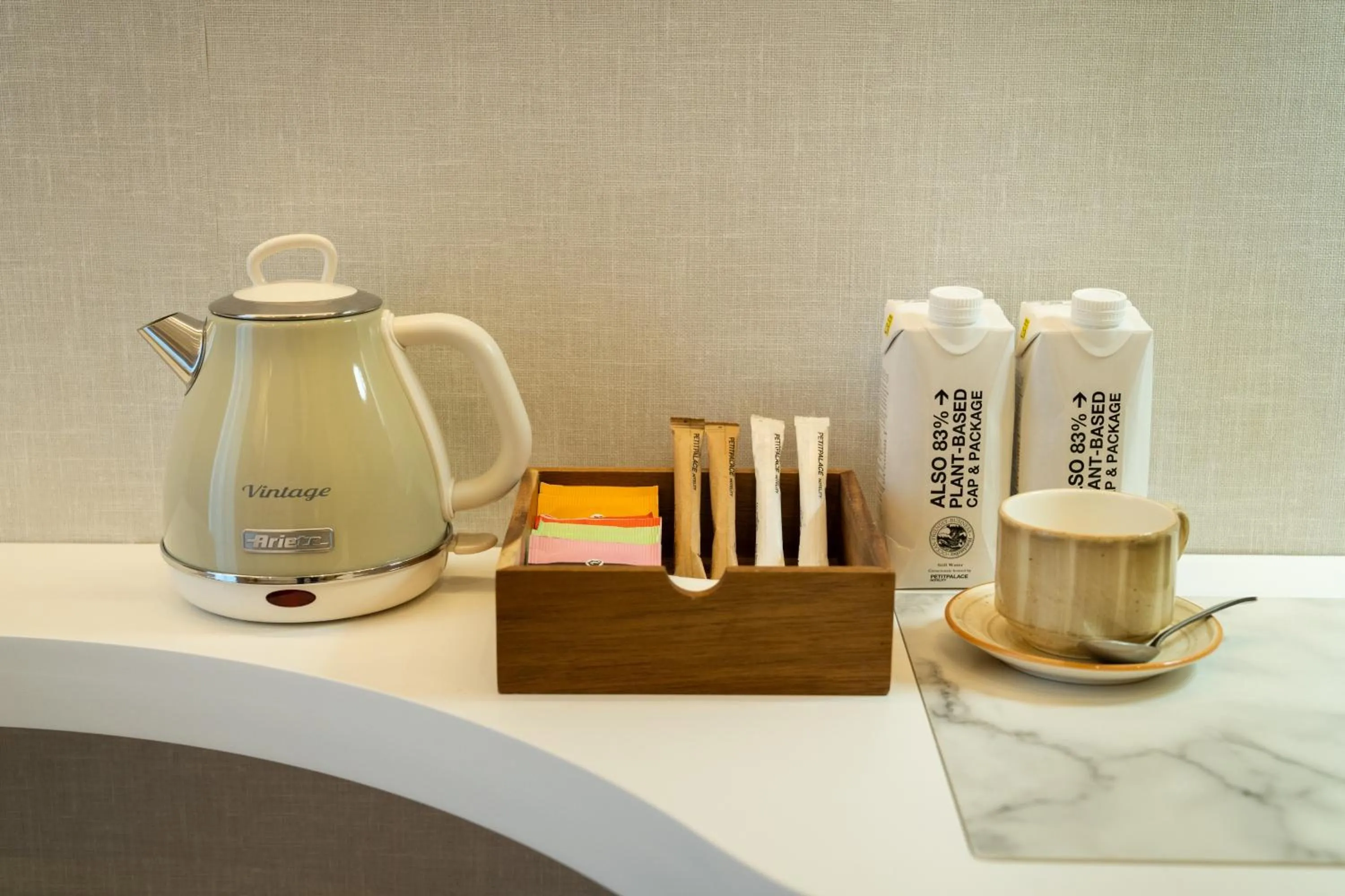 Decorative detail in Petit Palace Puerta del Sol