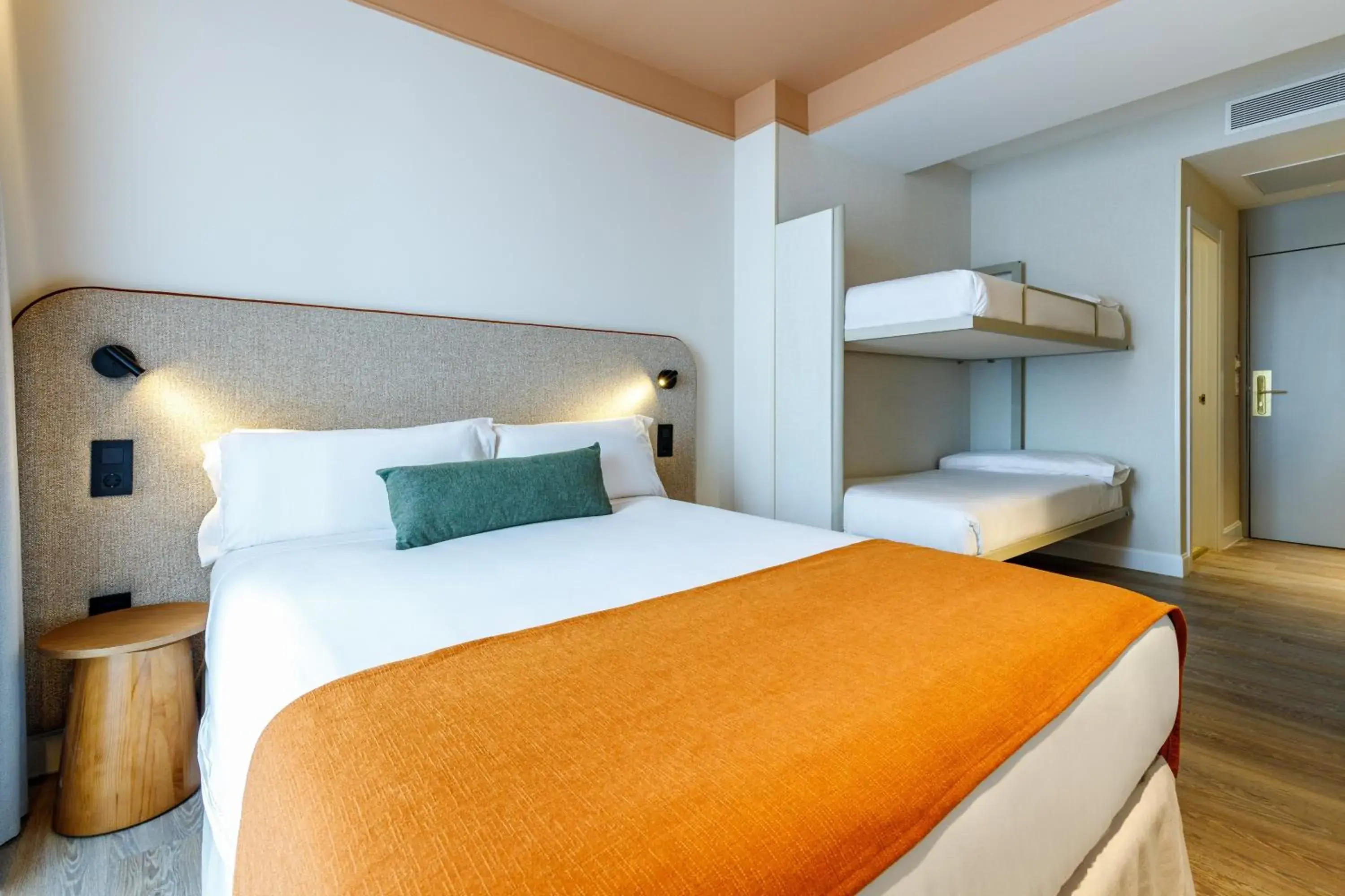 Quadruple Room (4 Adults) in Petit Palace Puerta del Sol Quadruple Room (4 Adults) in Petit Palace Puerta del Sol