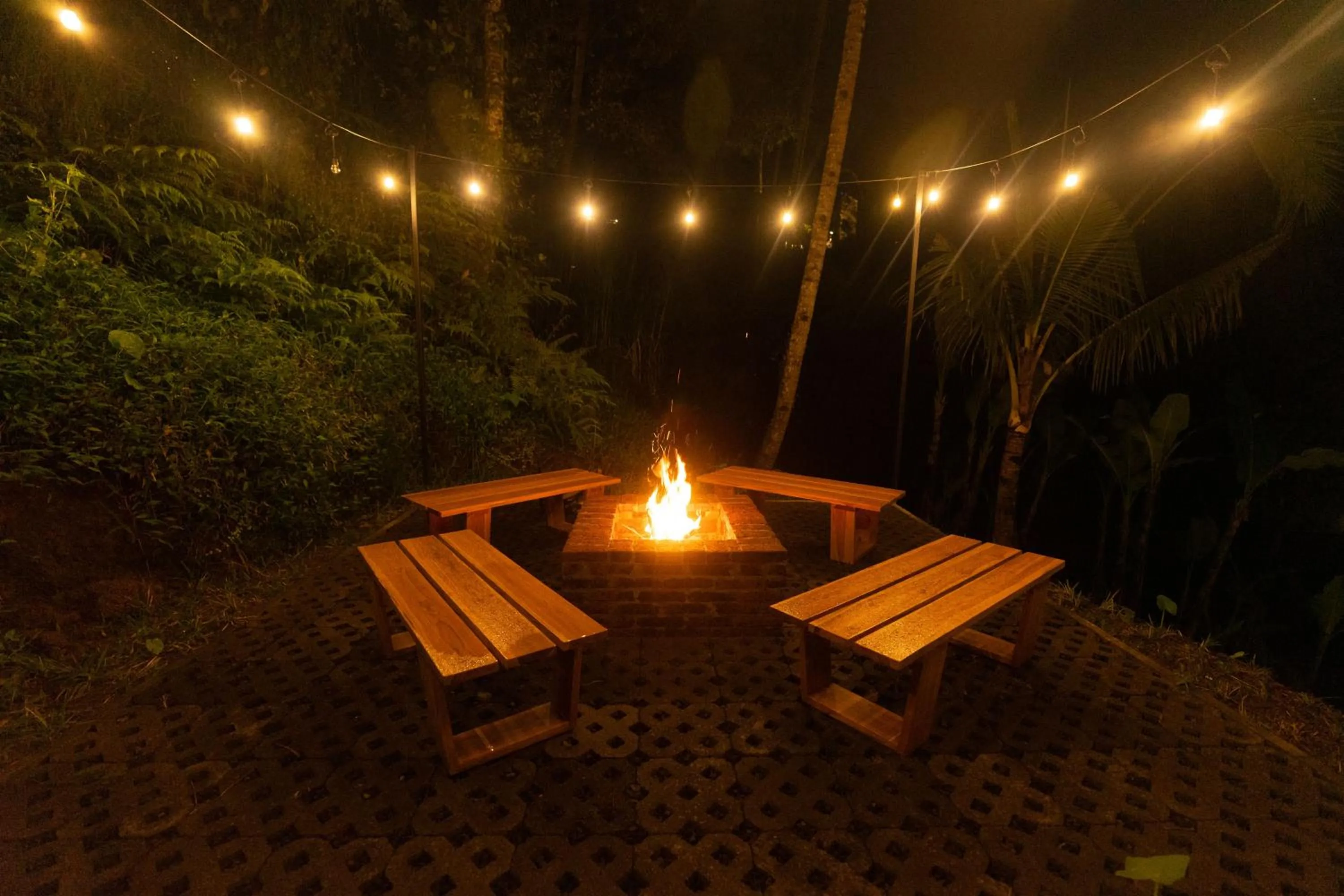 flat iron in Bobocabin Ubud, Bali