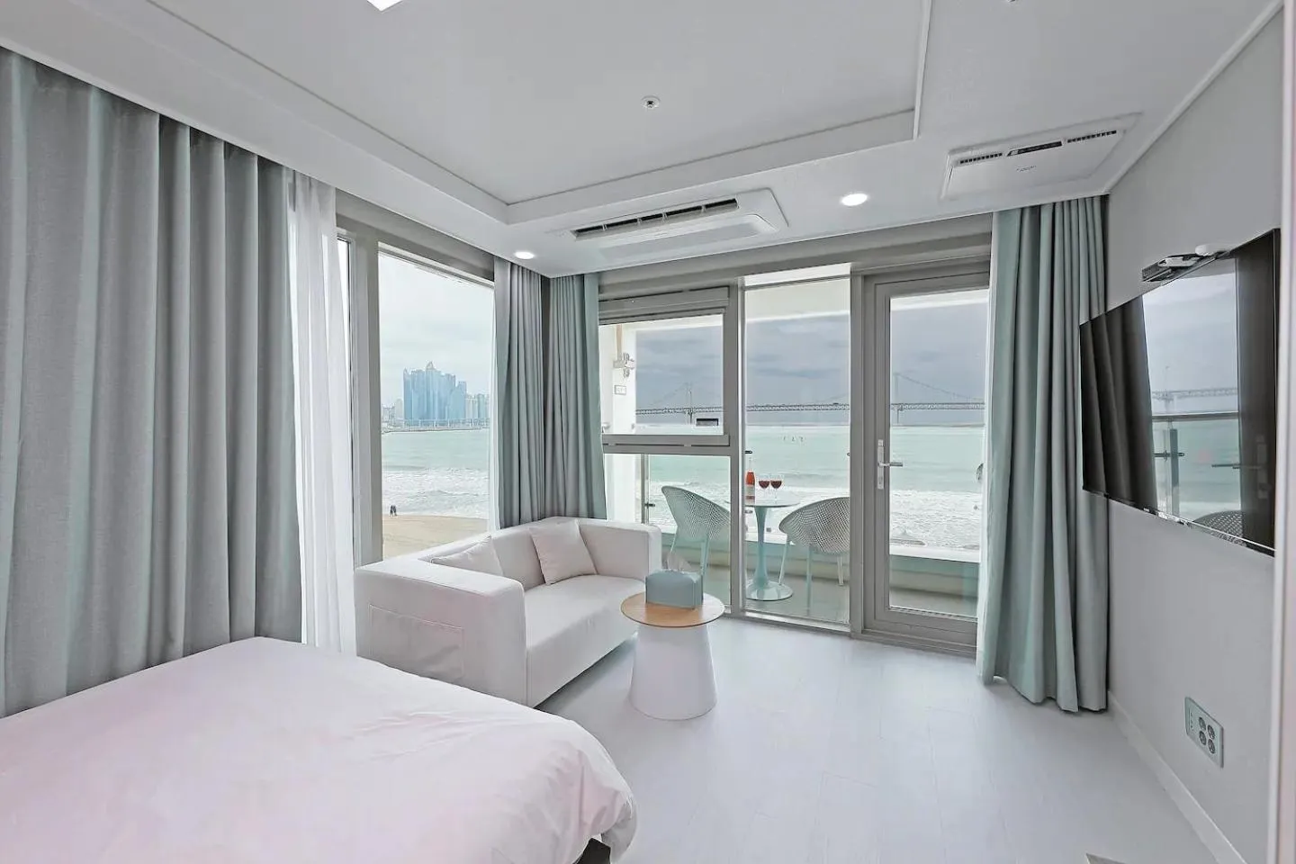 Bed in SoTA Collection The Terrace