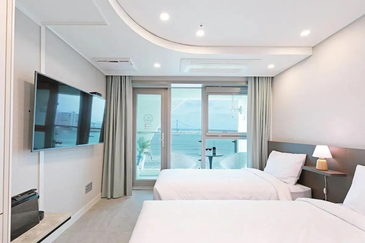 Bed in SoTA Collection The Terrace