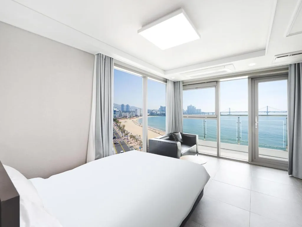 Bed in Elmomento Gwangan