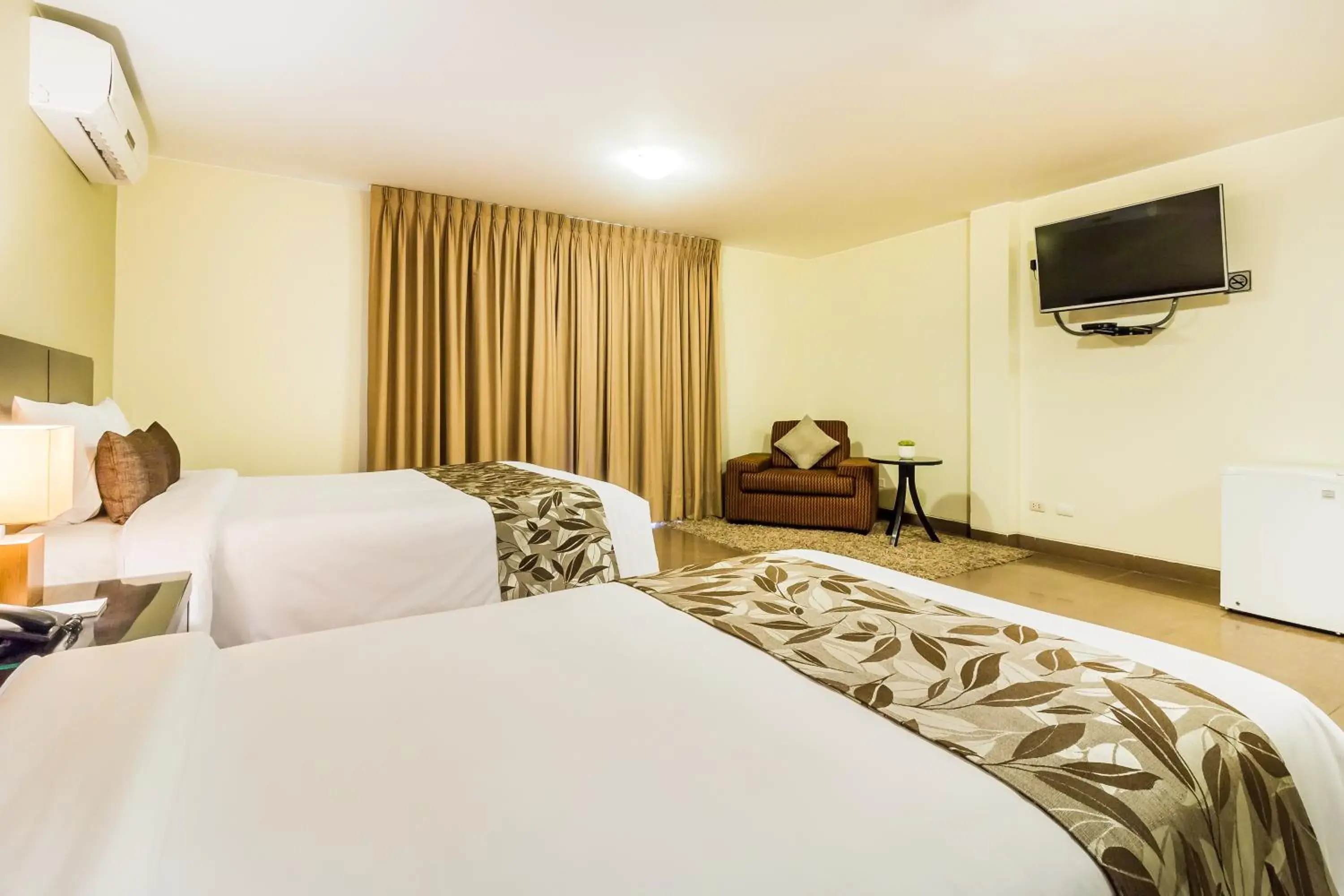 Bed in El Tambo 1 Bed in El Tambo 1