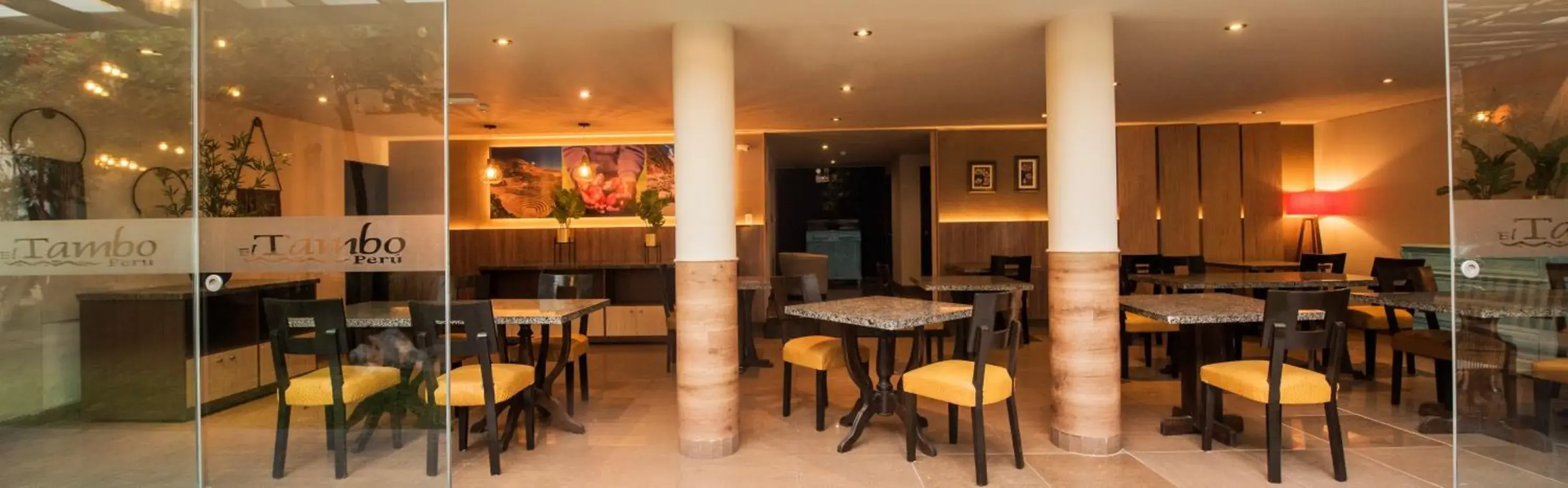 Restaurant/places to eat in El Tambo 1 Restaurant/places to eat in El Tambo 1