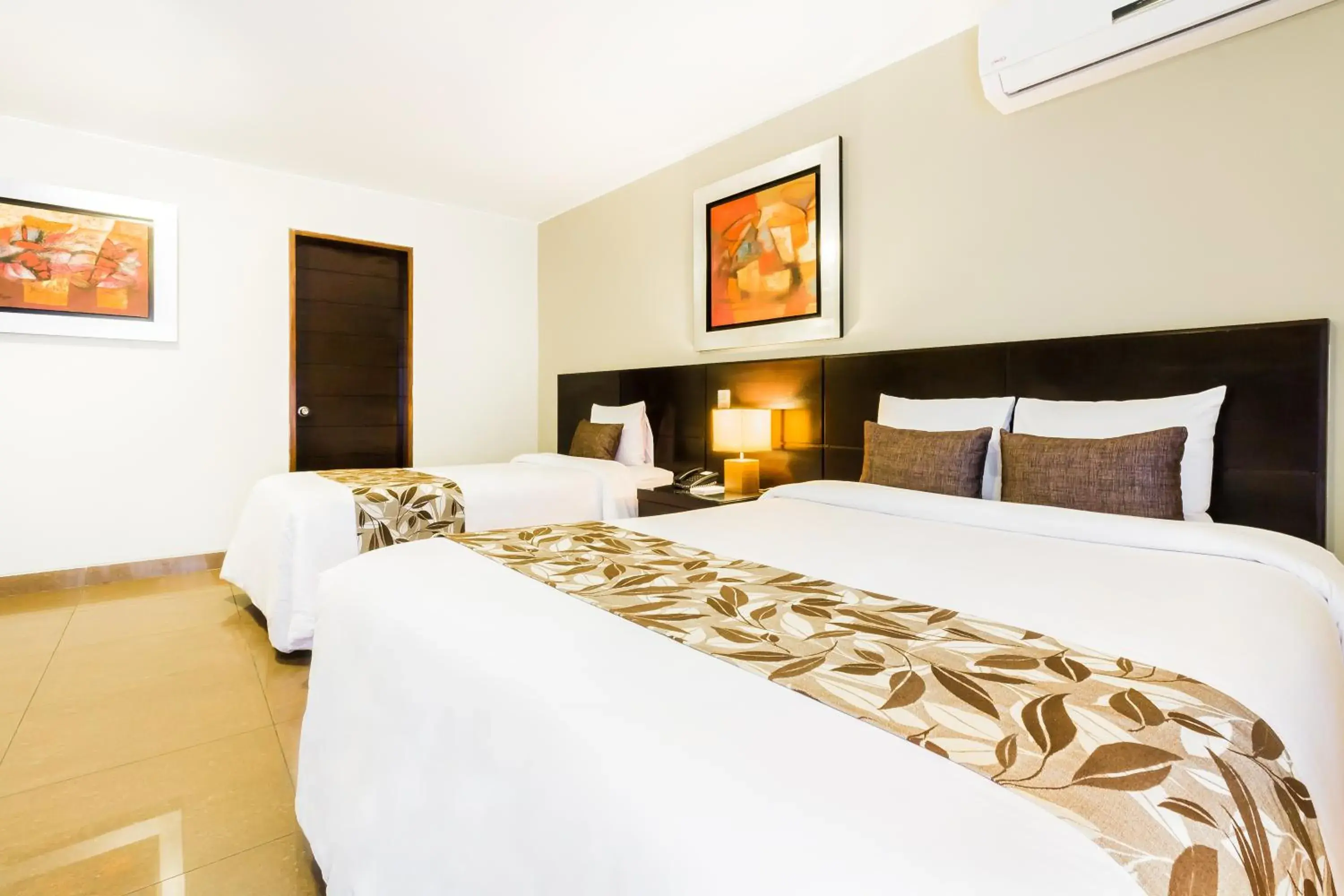 Bed in El Tambo 1 Bed in El Tambo 1