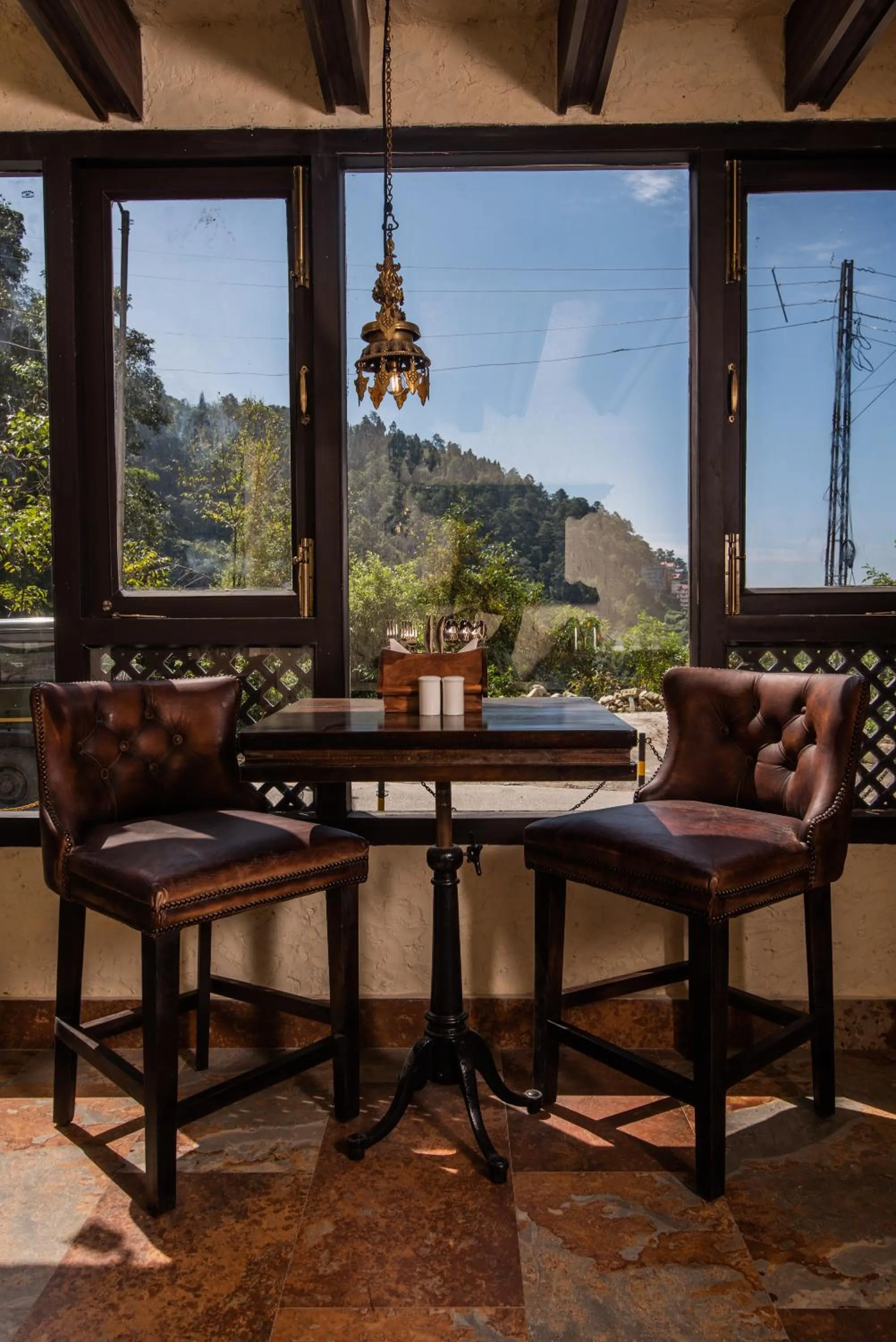 Restaurant/places to eat in Tree of Life Indra Mandala Hotel, Gangtok