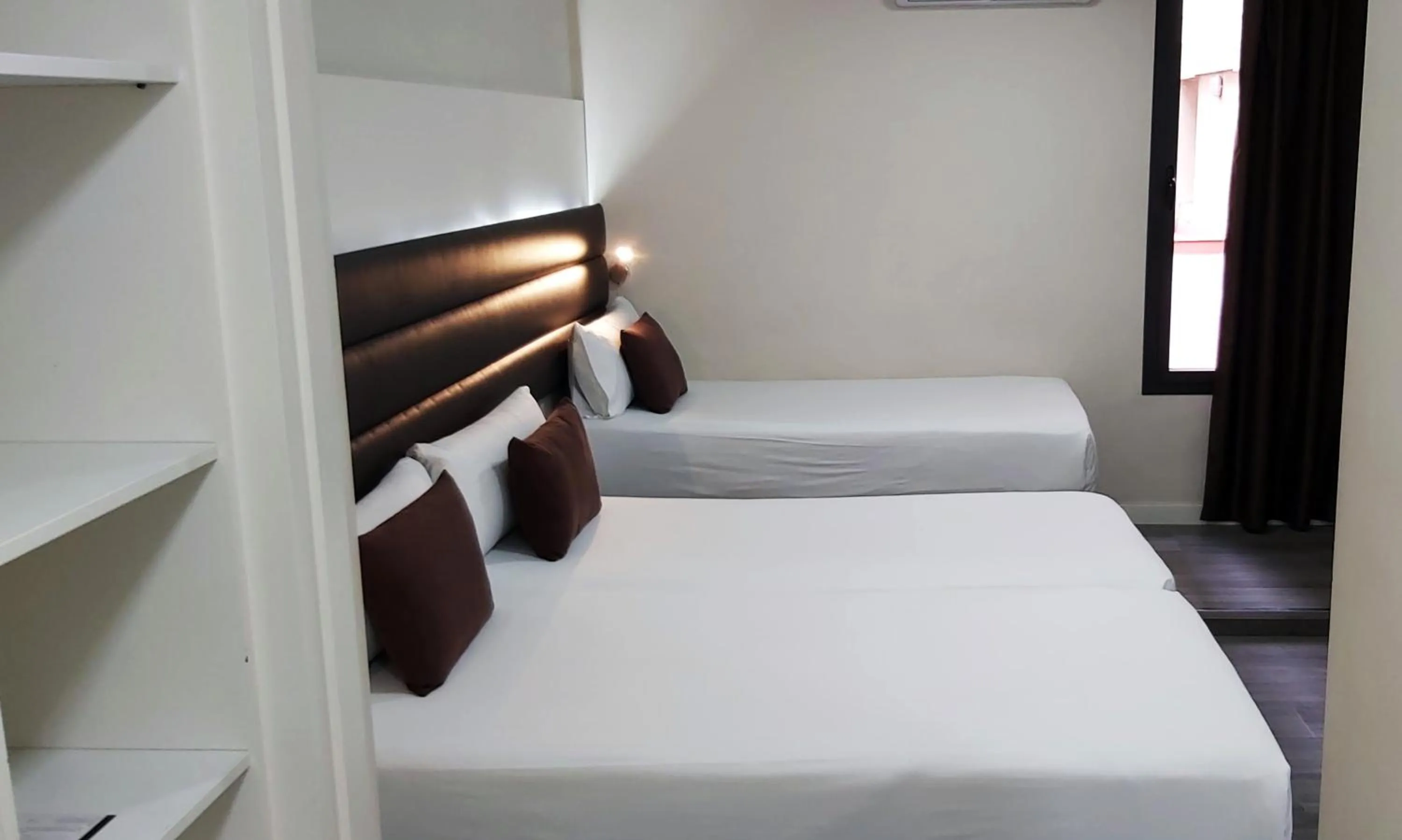 Bed in BCN Urbaness Hotels Del Comte