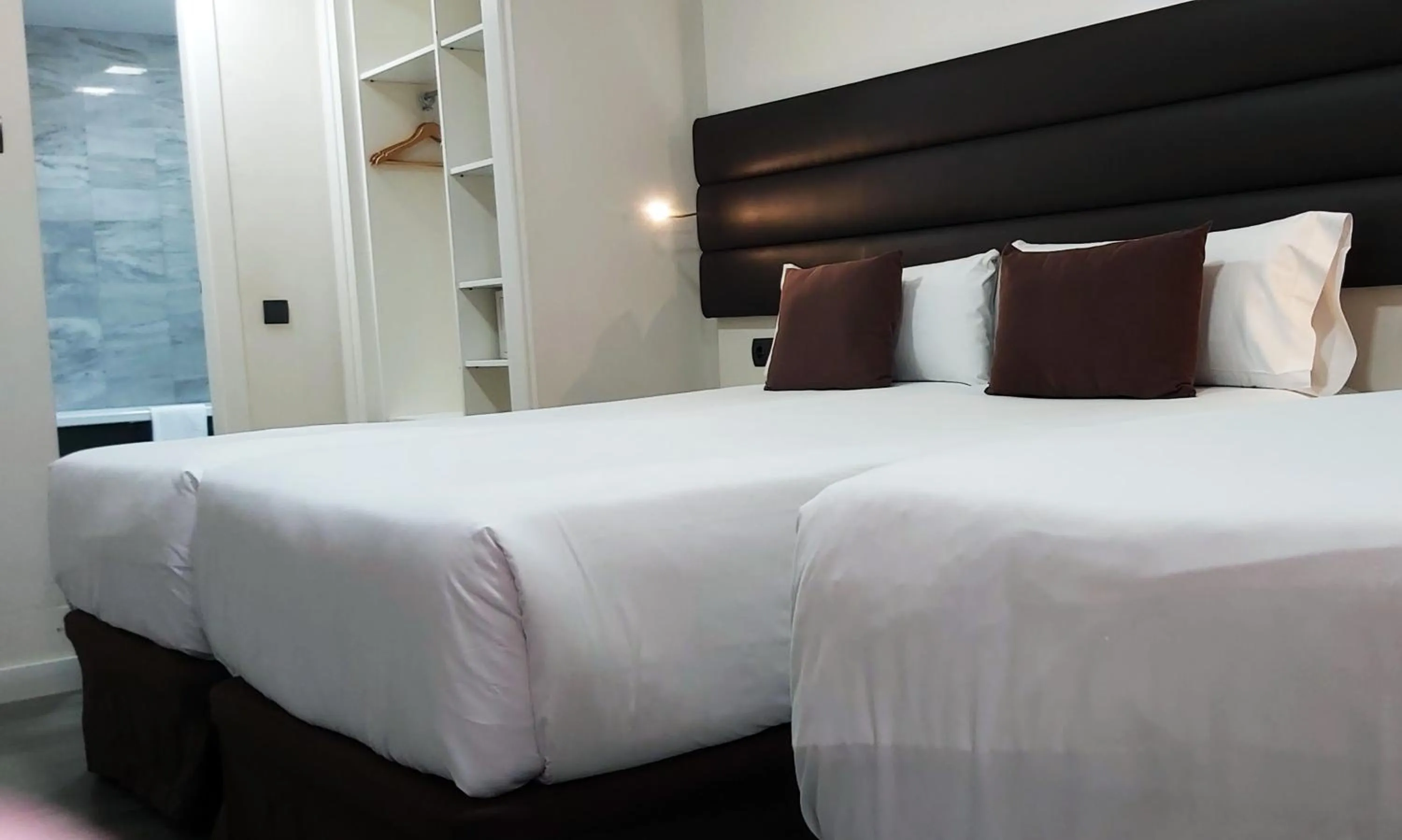 Bed in BCN Urbaness Hotels Del Comte