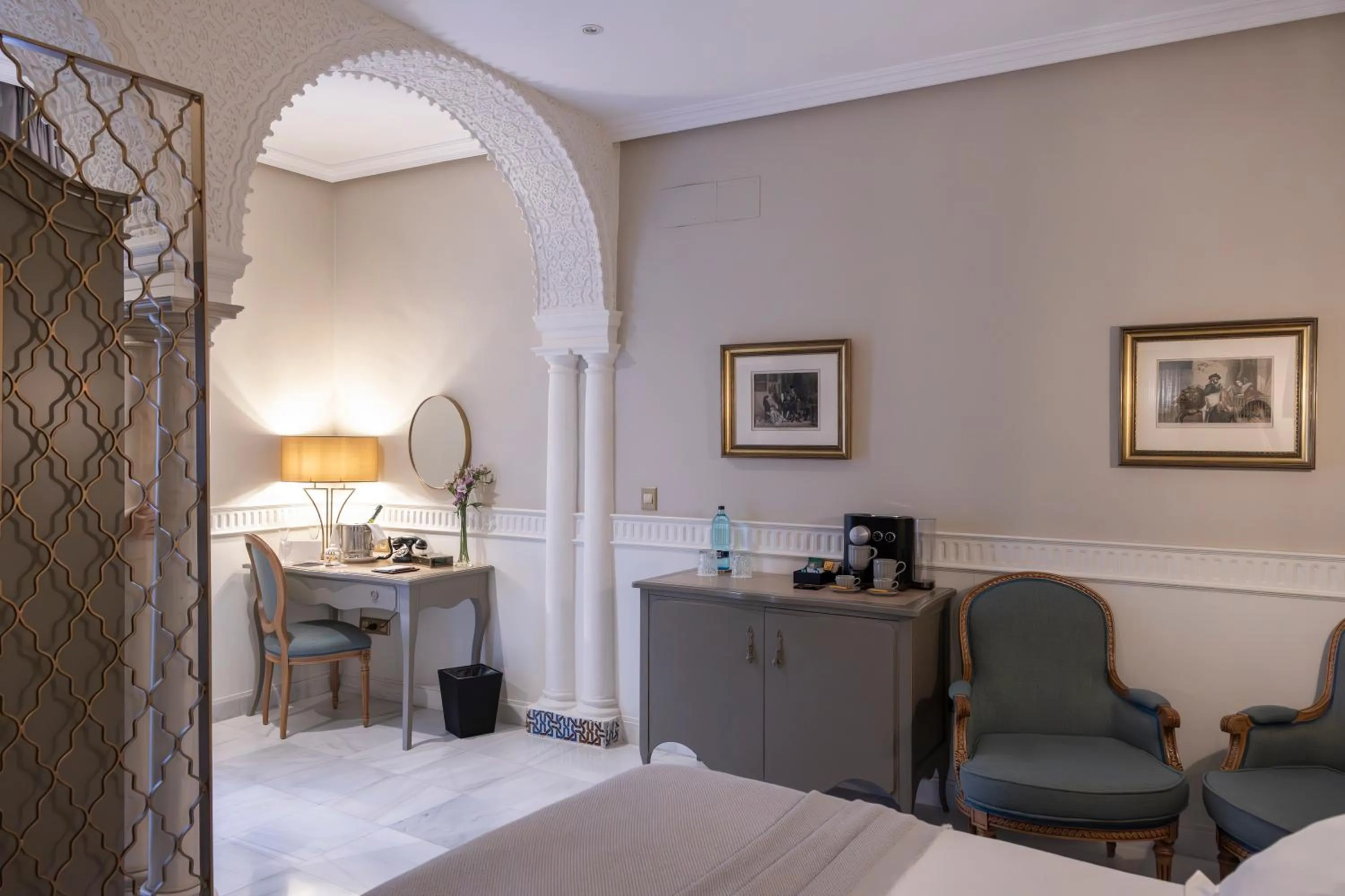 Bed in Hotel Gravina 51