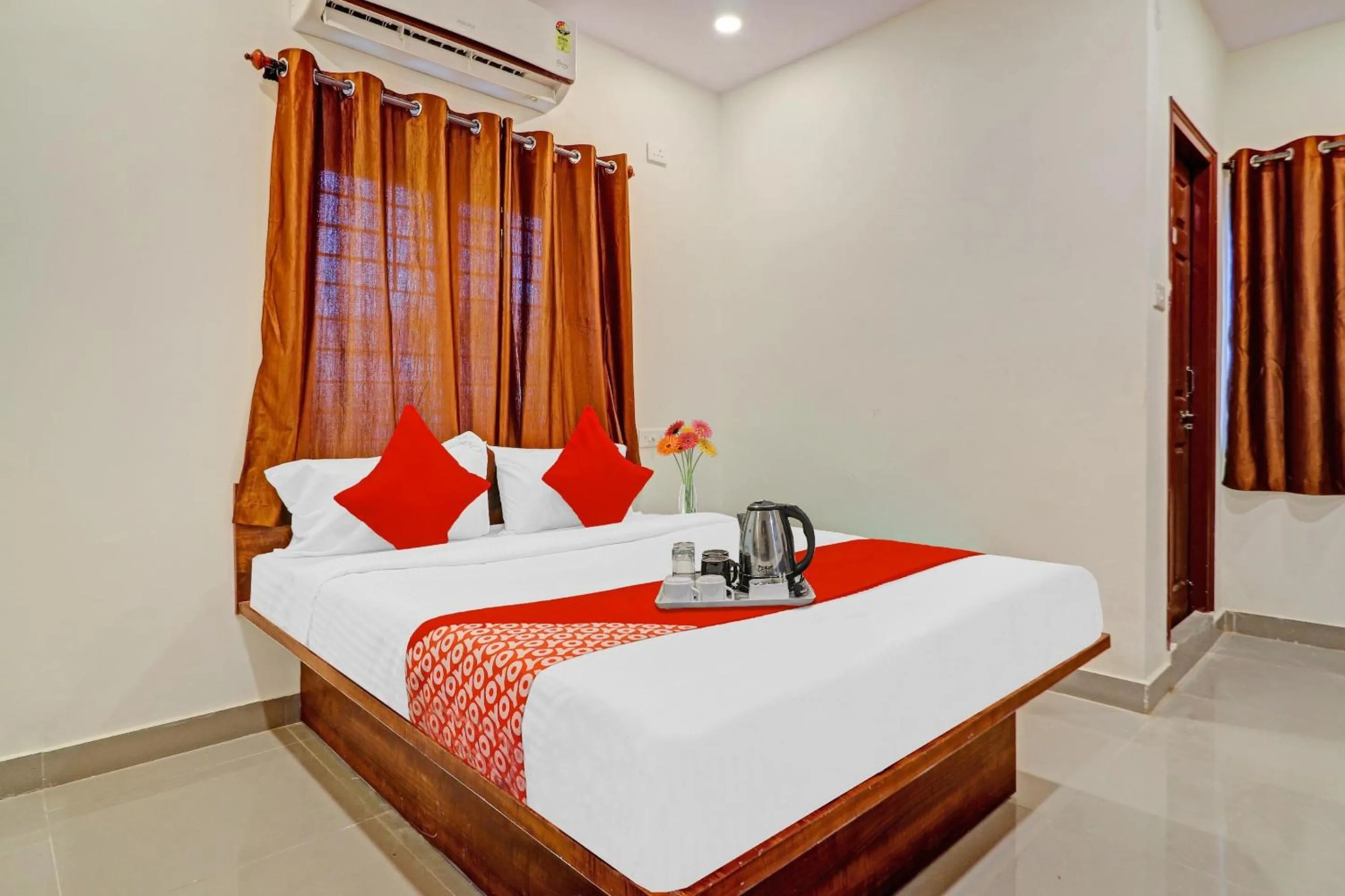 Bedroom, Bed in Hotel O Night Eye