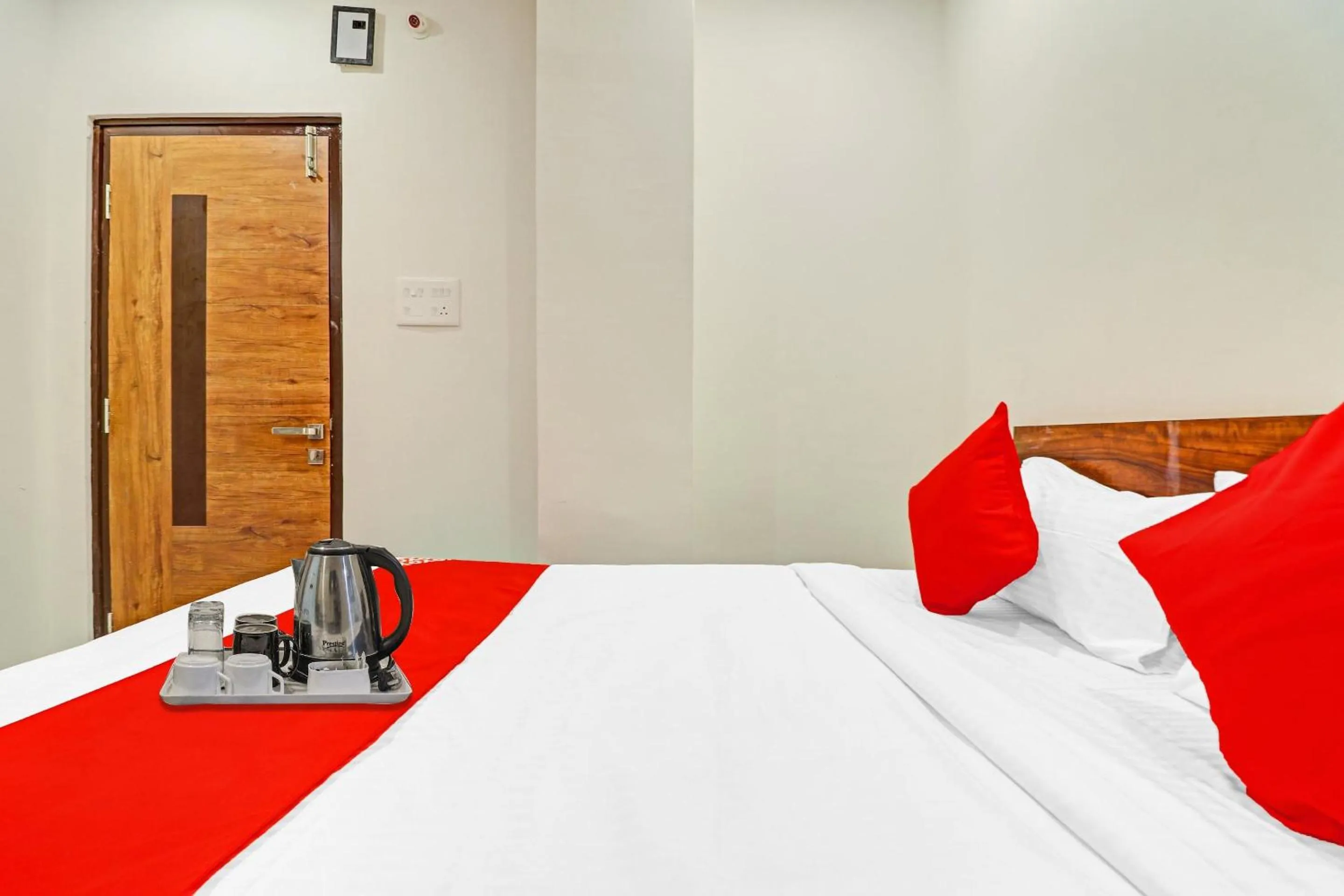 Bedroom, Bed in Hotel O Night Eye