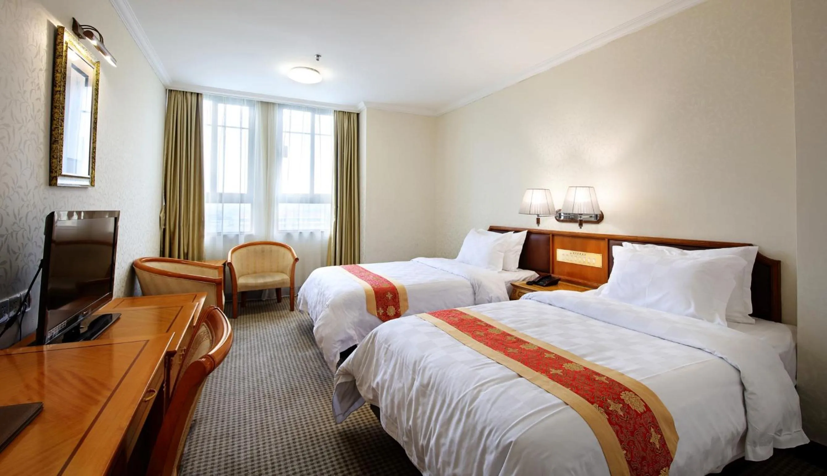 Decorative detail in Nanfang Dasha Hotel