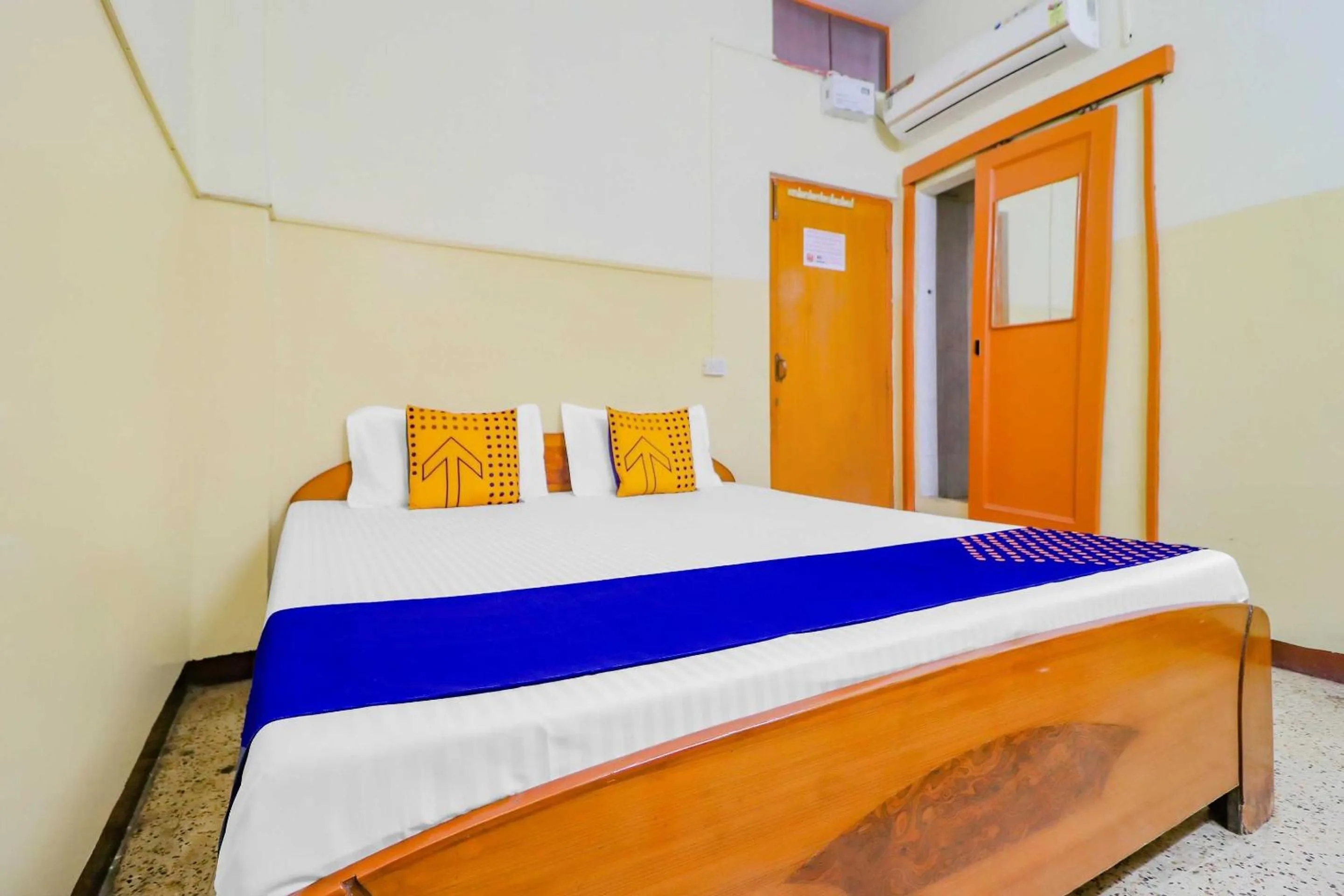 Bedroom in Hotel O Sameer Residency