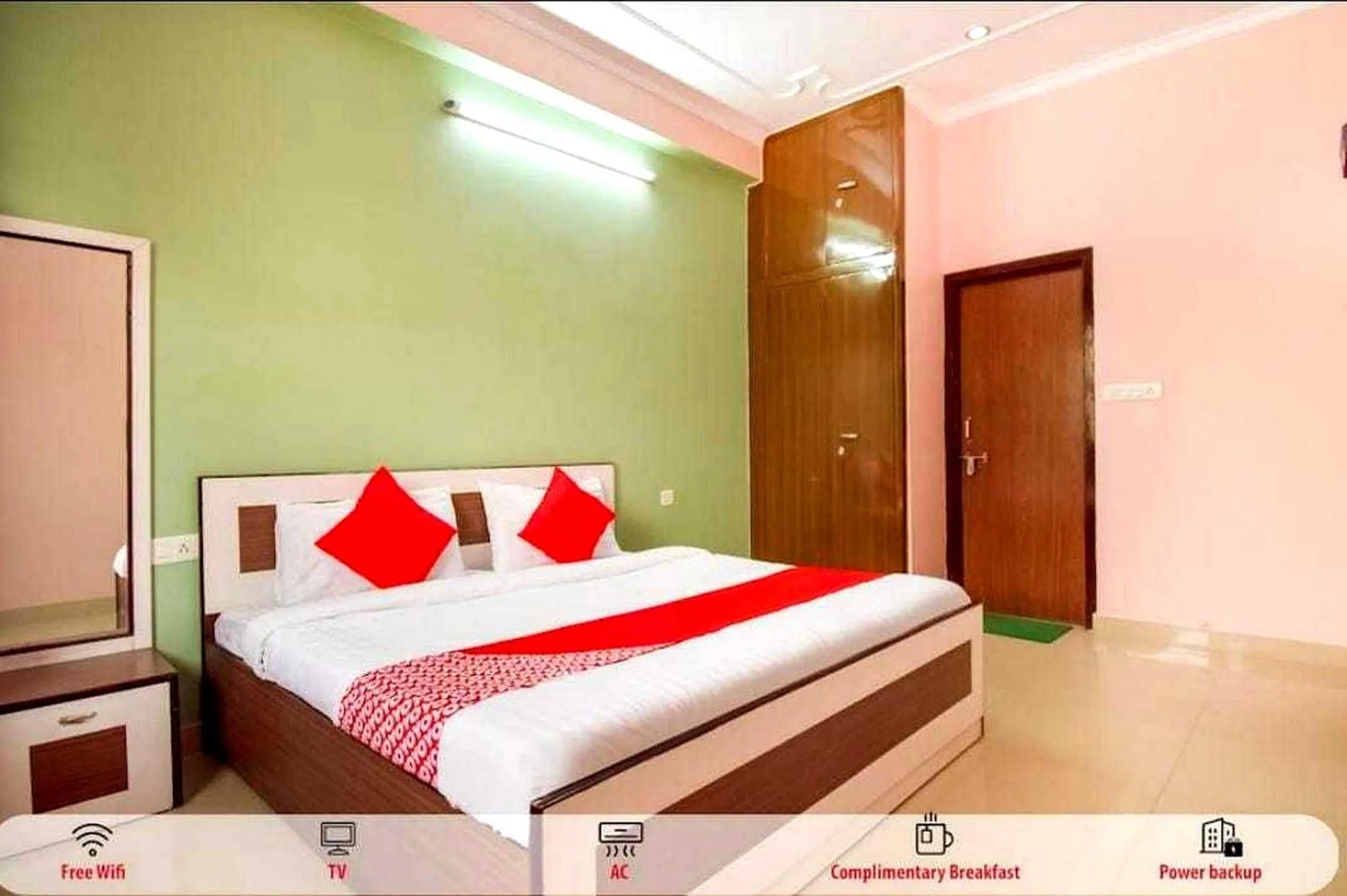 Bedroom, Bed in Hotel O by OYO CASTLE HOME STAY