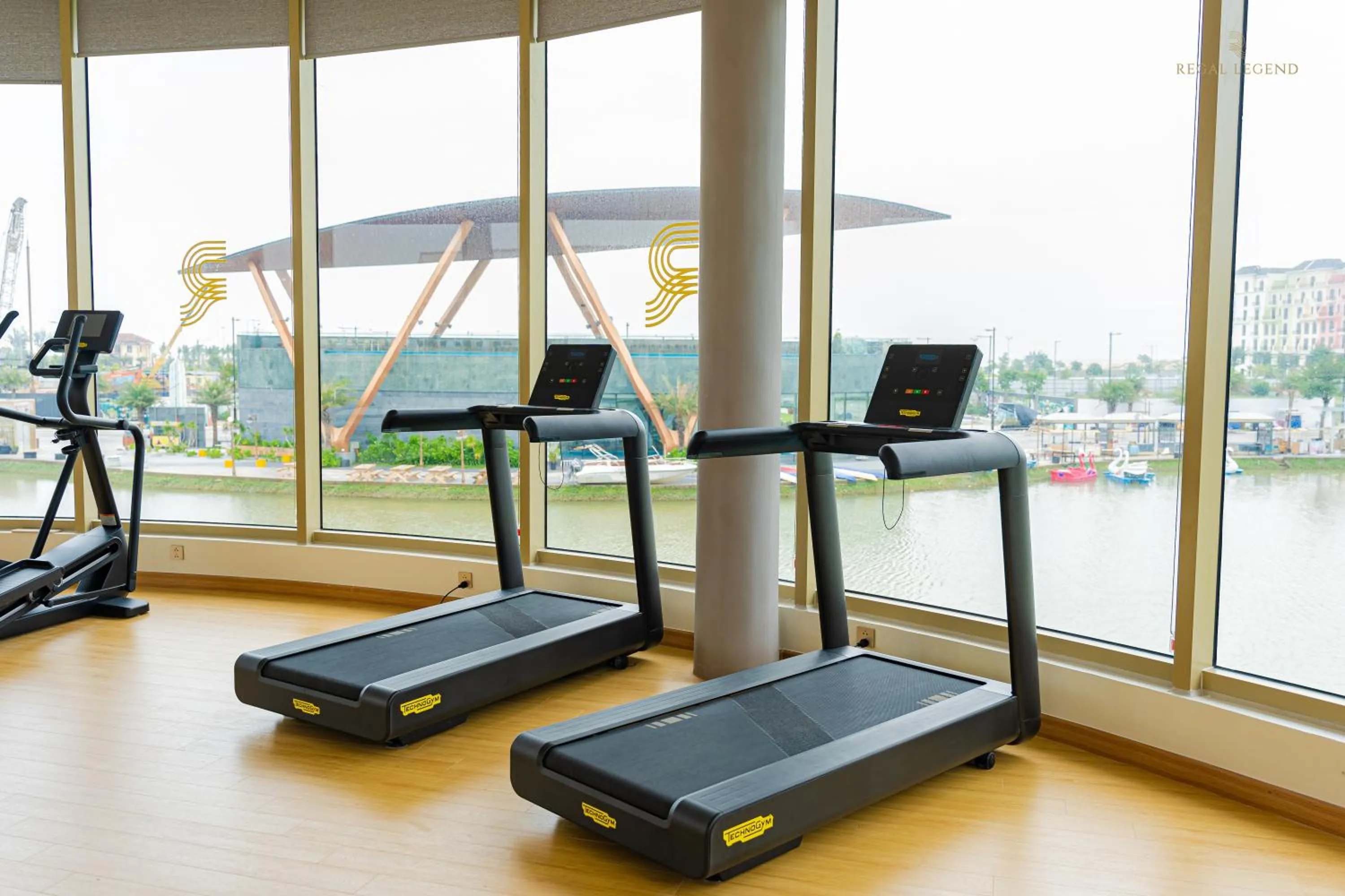 Fitness centre/facilities in Regal Collection House