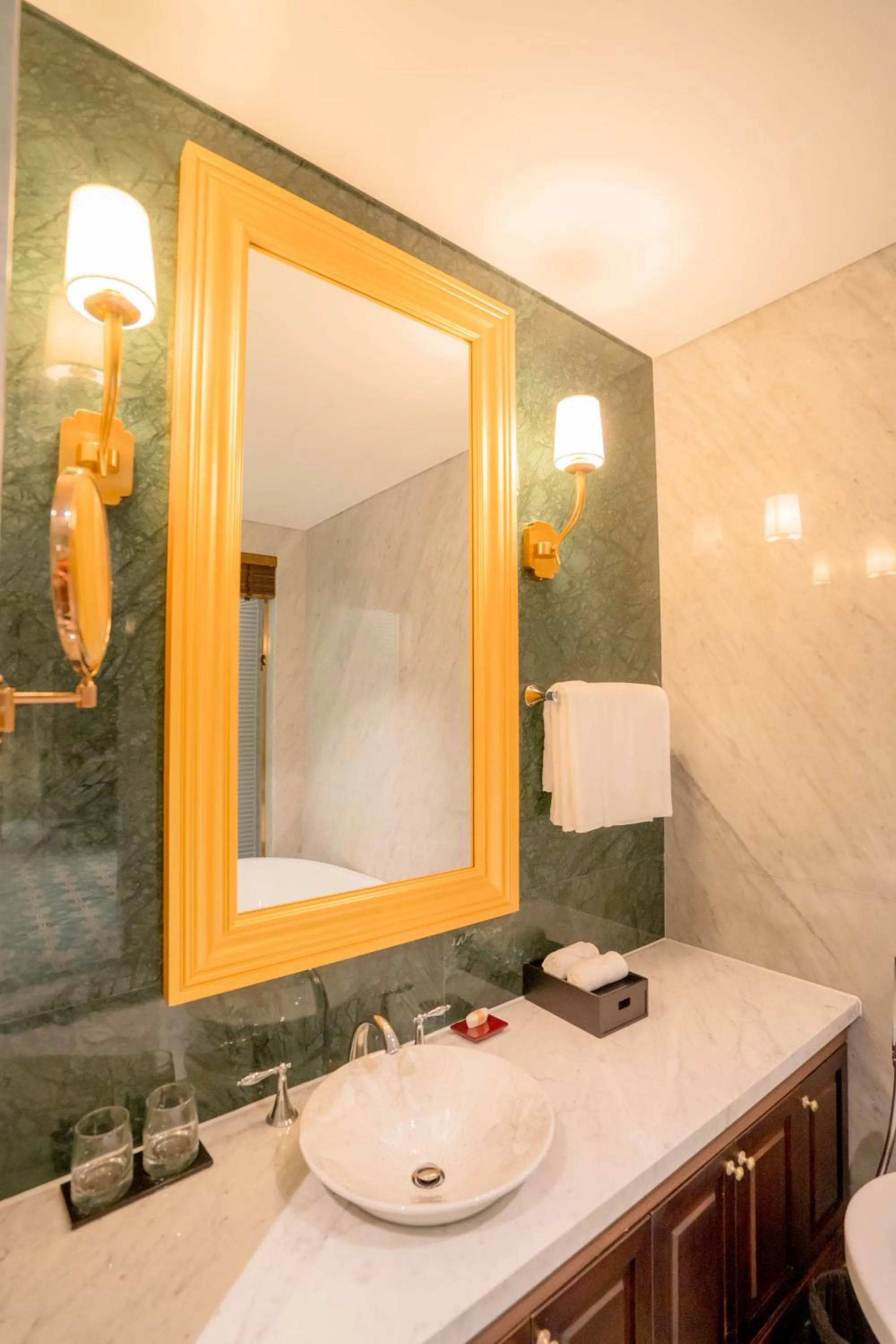 Regal Collection House