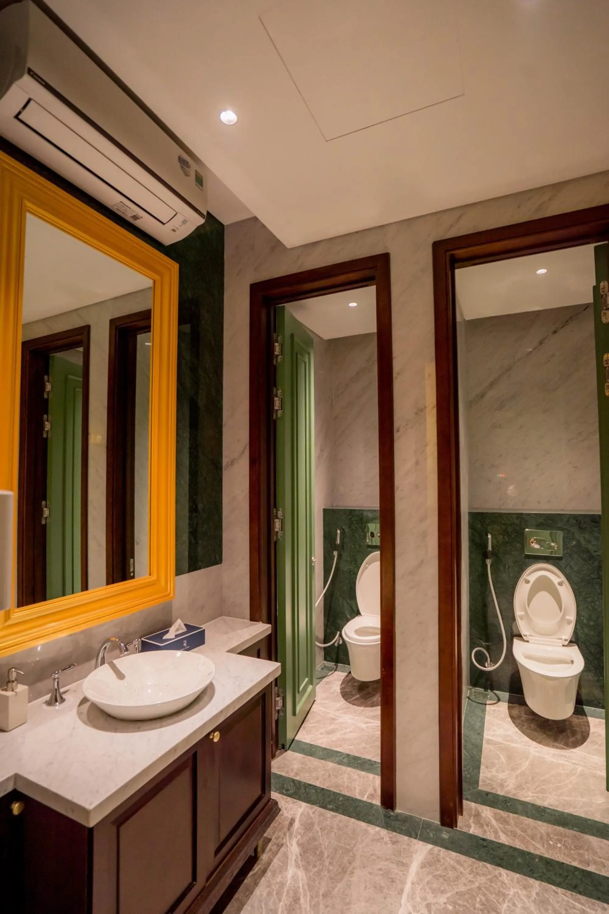 Regal Collection House