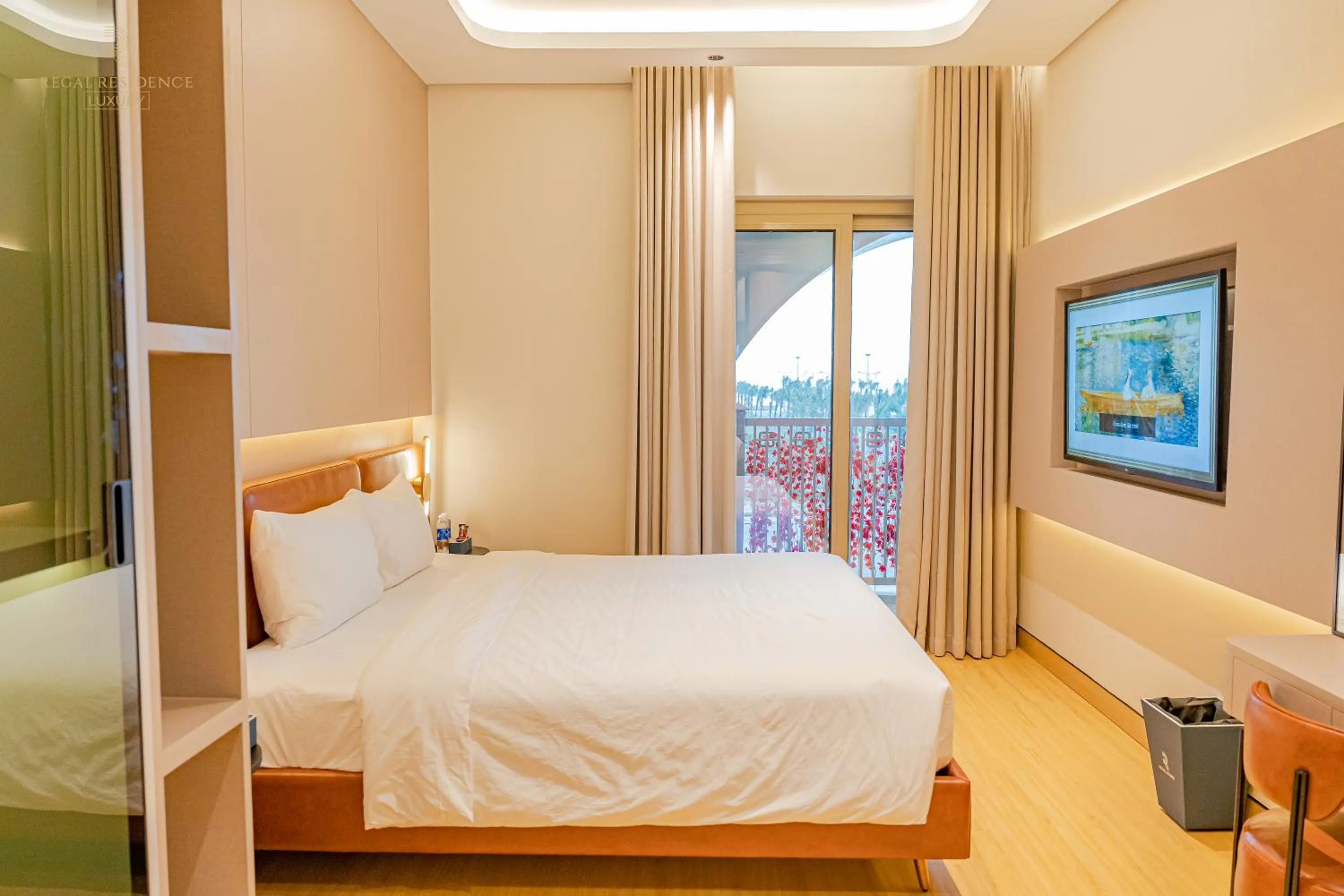 Bed in Regal Collection House