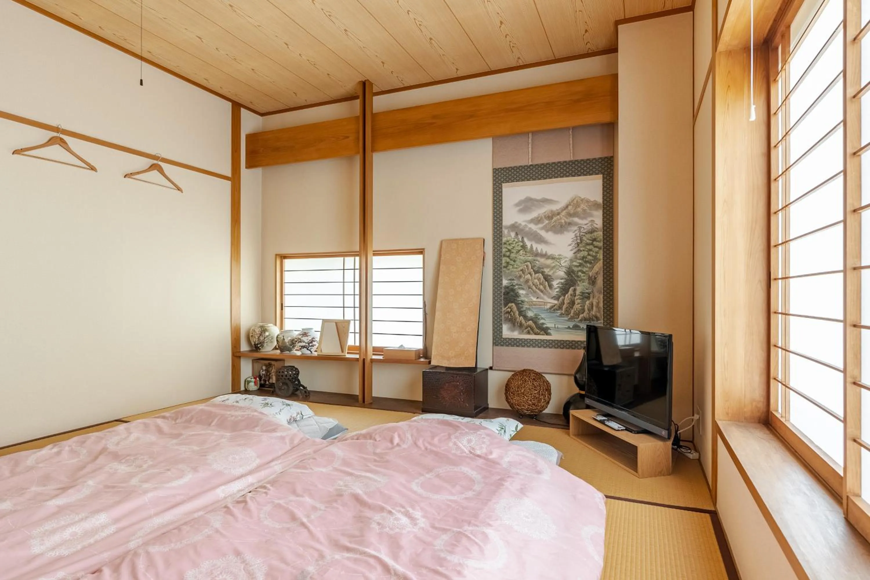 Photo of the whole room, Bed in Residence Ferie Nara station
