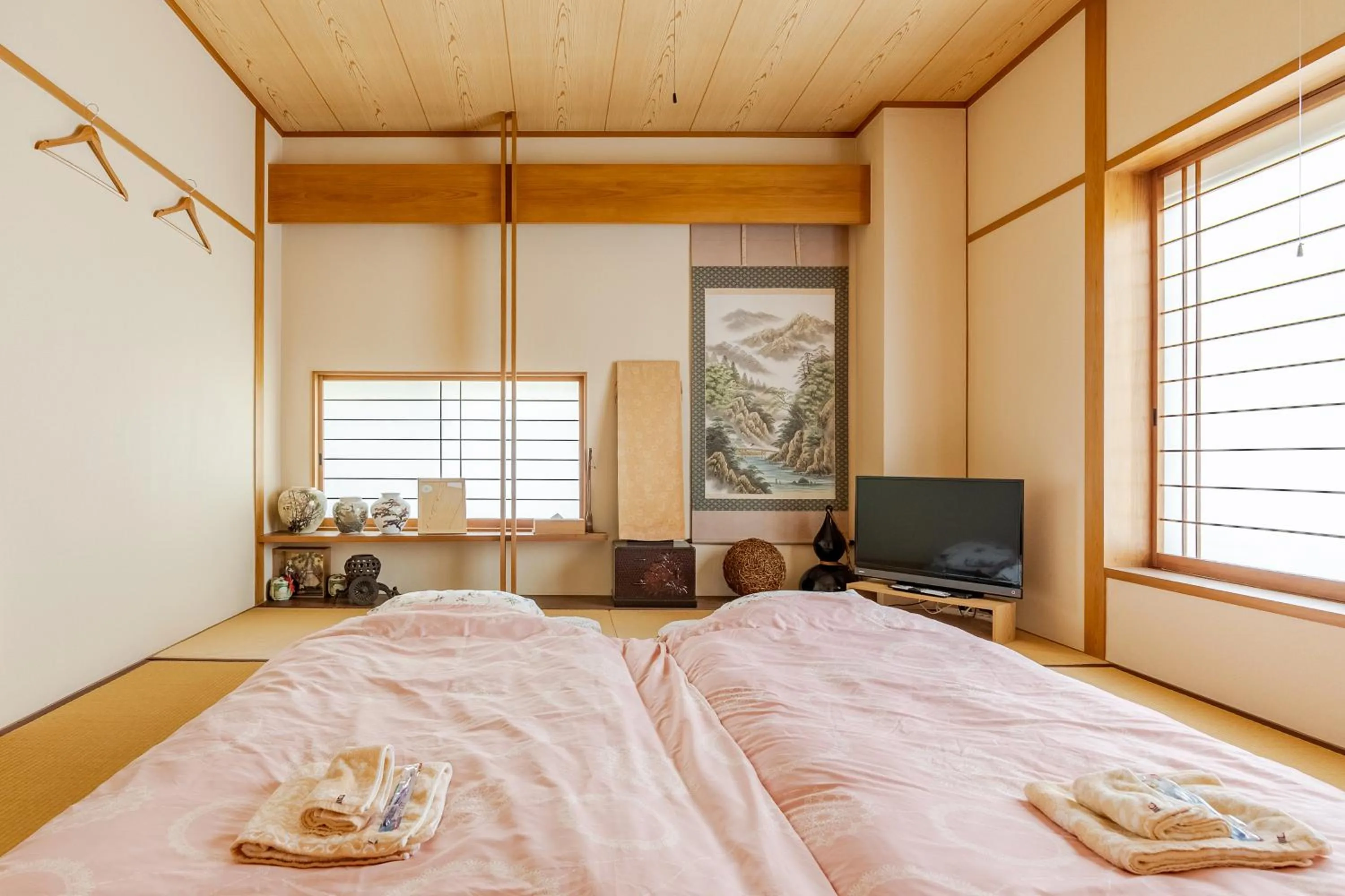 Photo of the whole room, Bed in Residence Ferie Nara station