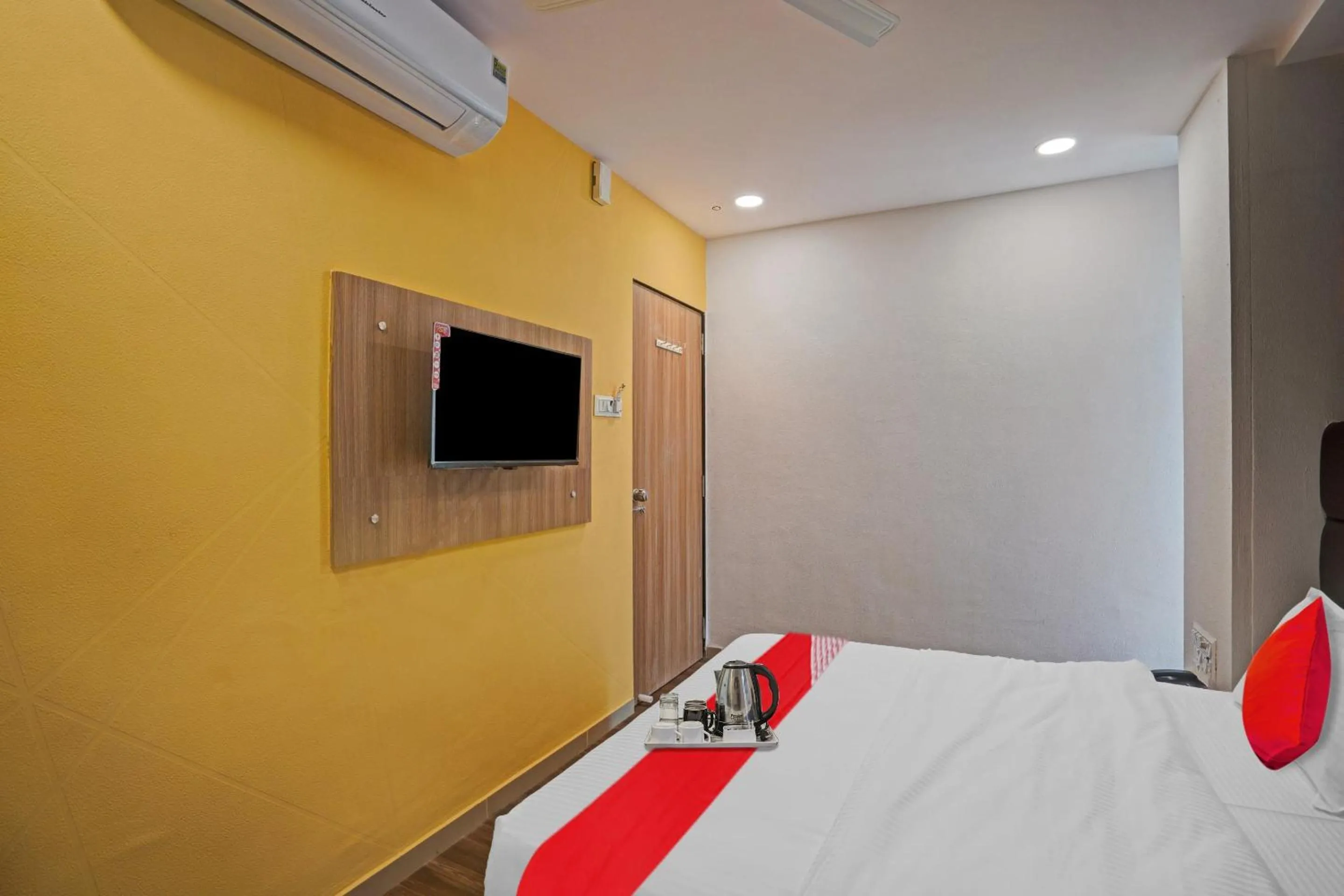 Bedroom in Hotel O Infinity