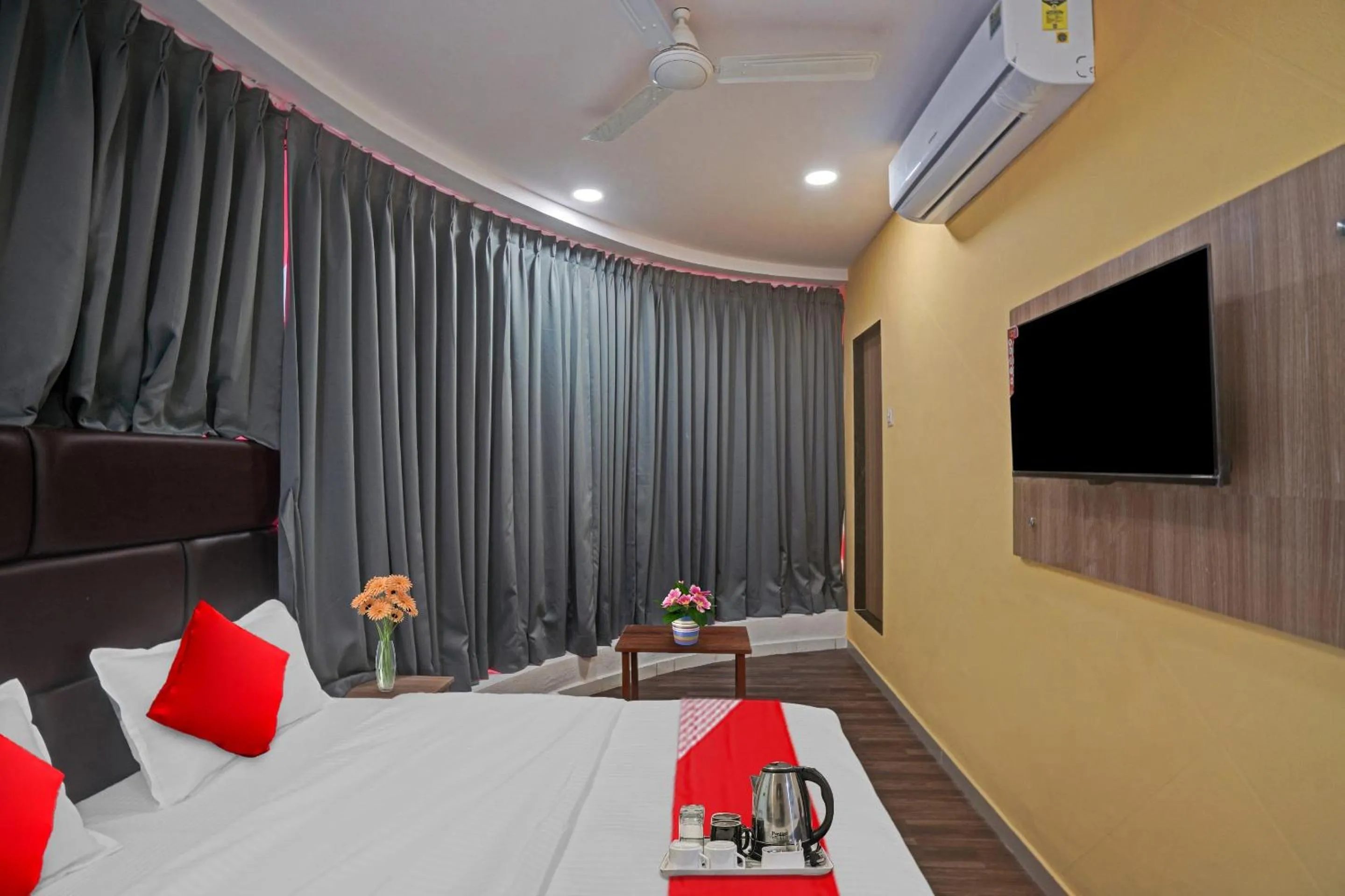 Bedroom in Hotel O Infinity