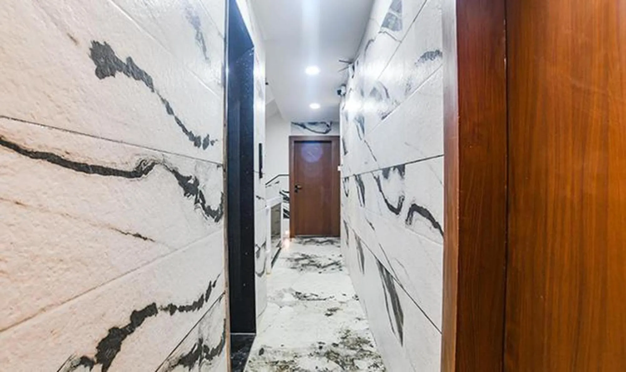 Lobby or reception in FabHotel Elite Residency