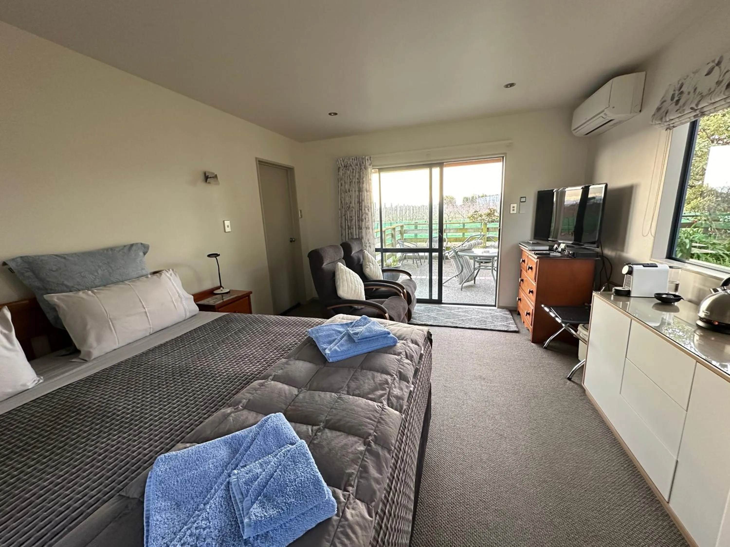 Bluebell Lodge and Cottage