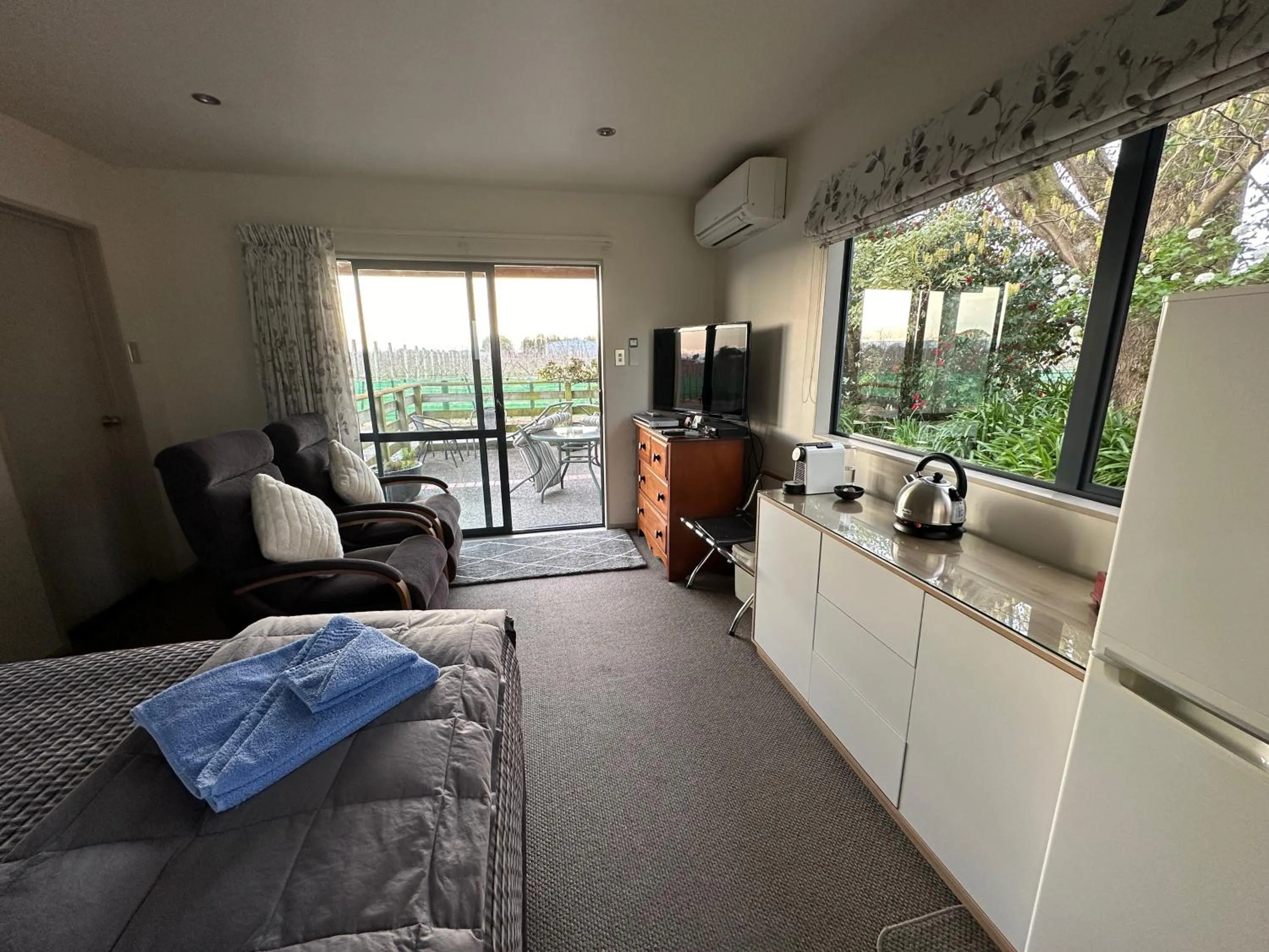 Bluebell Lodge and Cottage