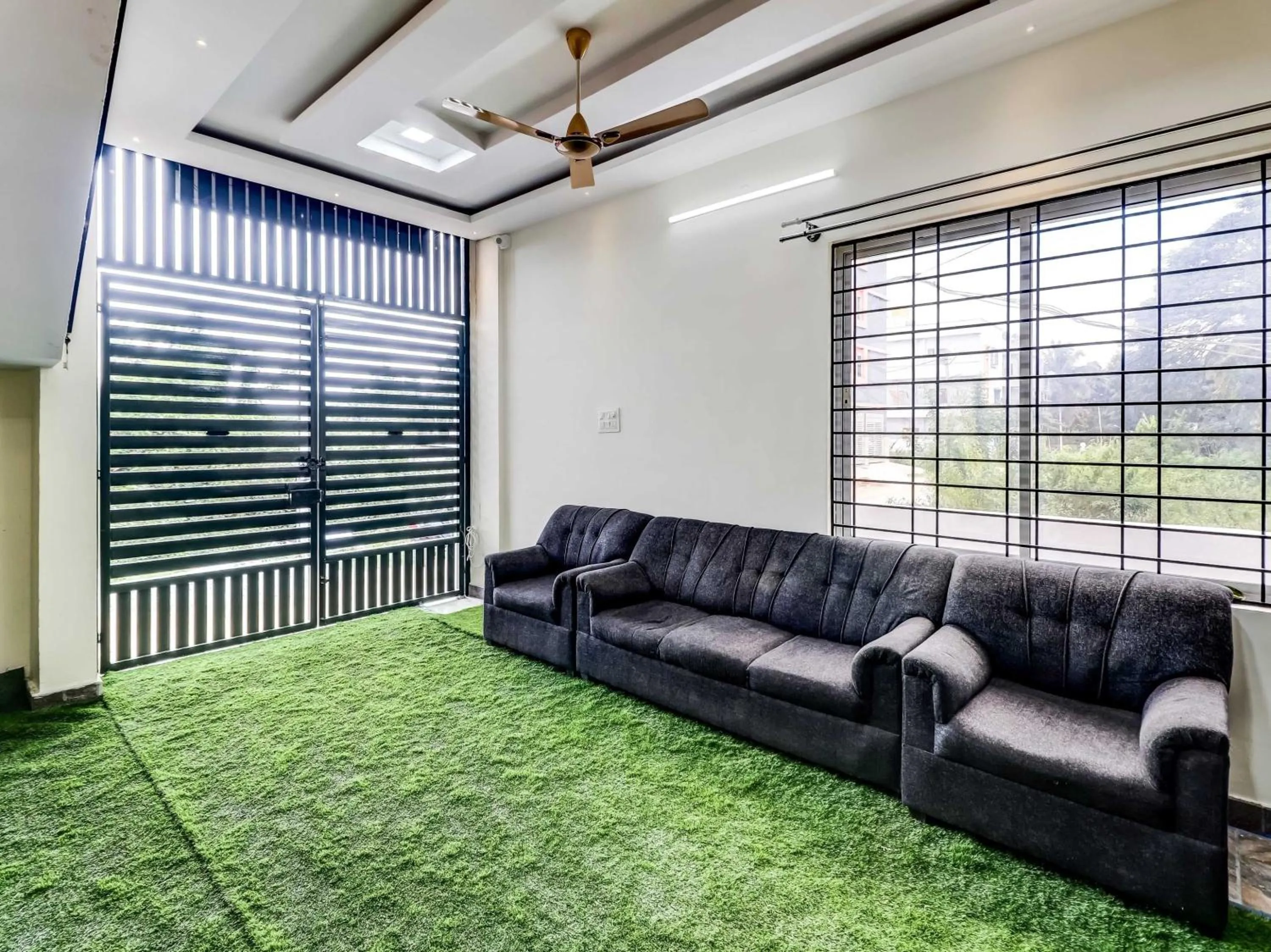 Bedroom in Super Collection O Olive