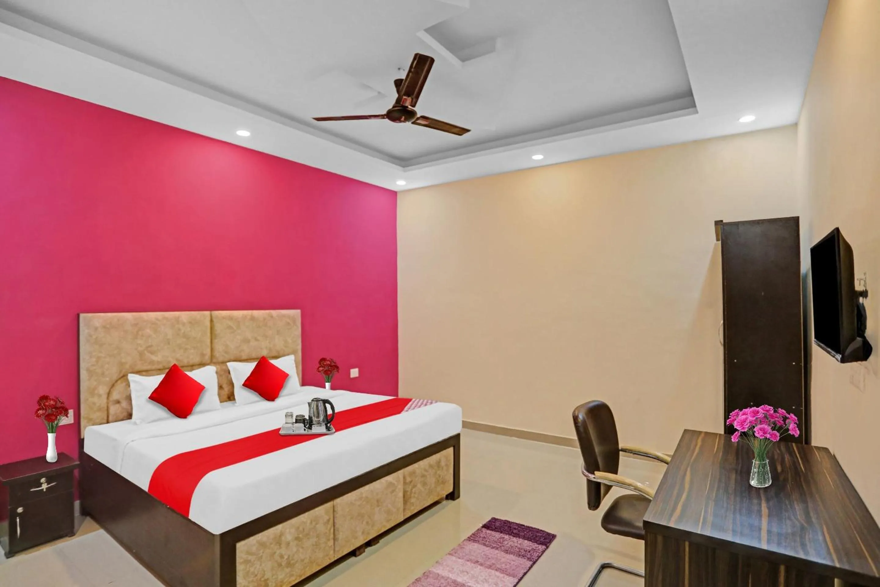 Lobby or reception in Hotel O Sunshine