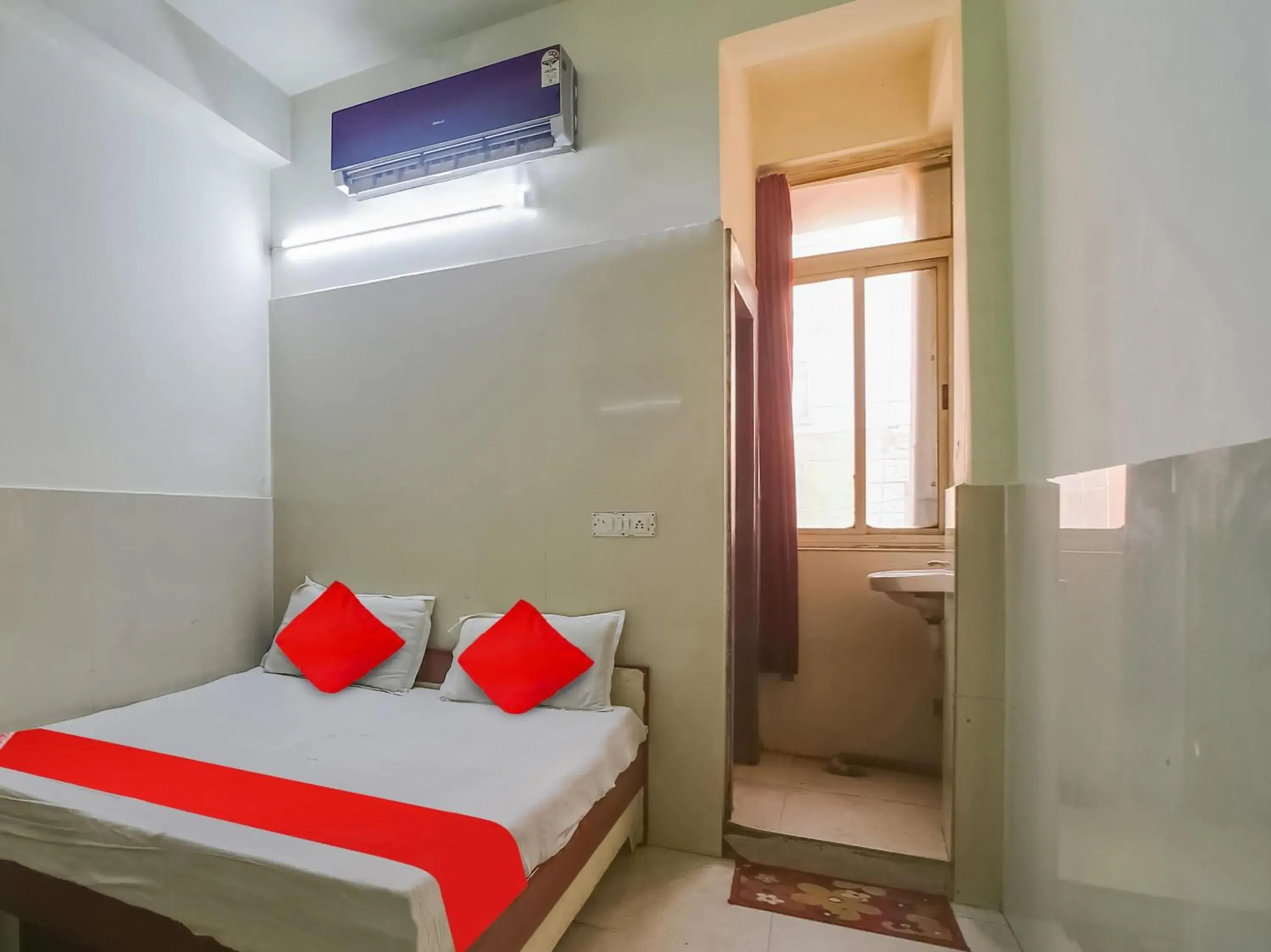 Classic Triple Room - single occupancy in Hotel O Rama Krishna Classic Triple Room - single occupancy in Hotel O Rama Krishna