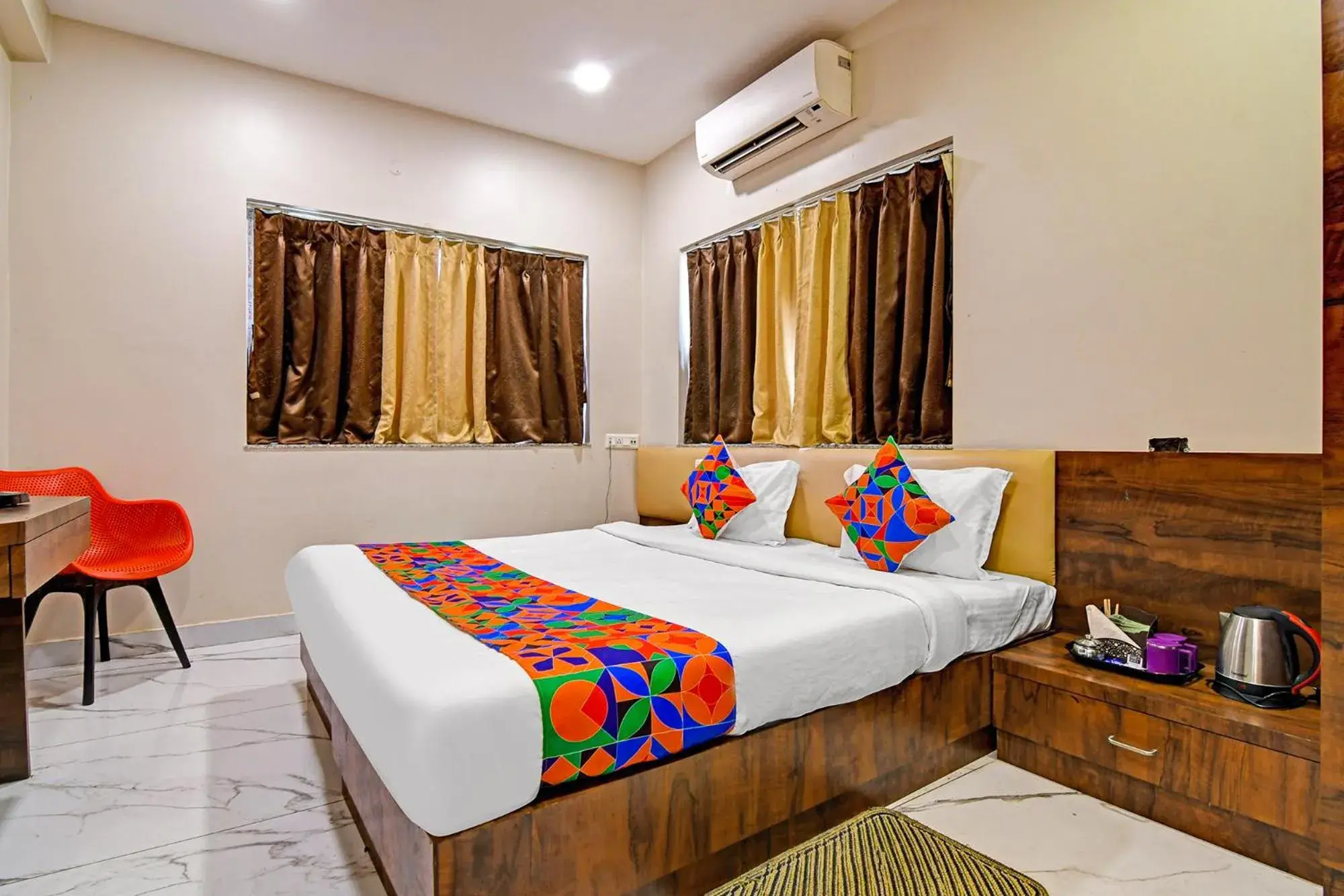 Bed in FabHotel Dak Plaza - Nr Axis Mall Bed in FabHotel Dak Plaza - Nr Axis Mall