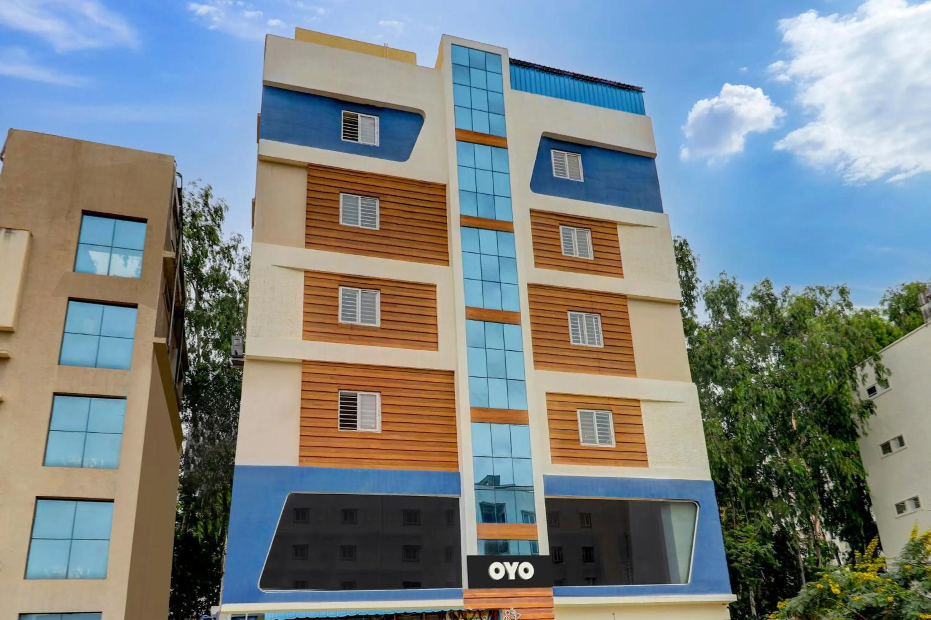 Facade/entrance in Capital O S V Residency Nalagandla